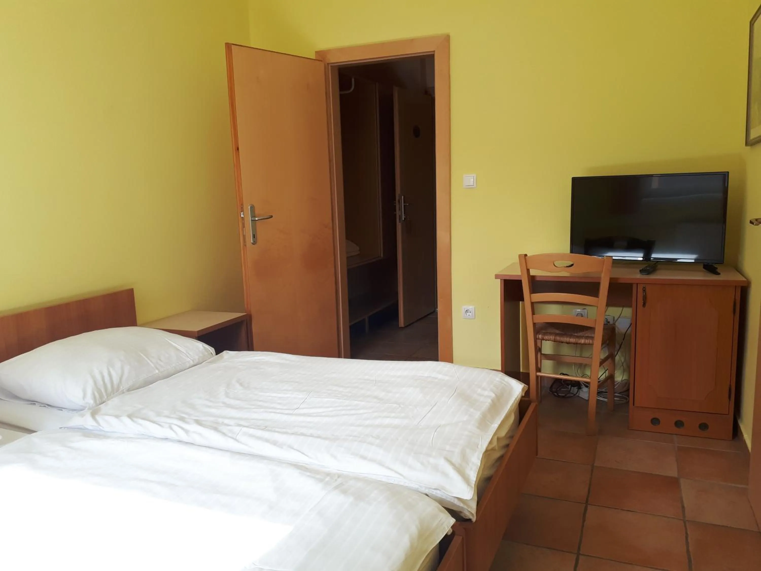 Photo of the whole room in Hotel Kovac