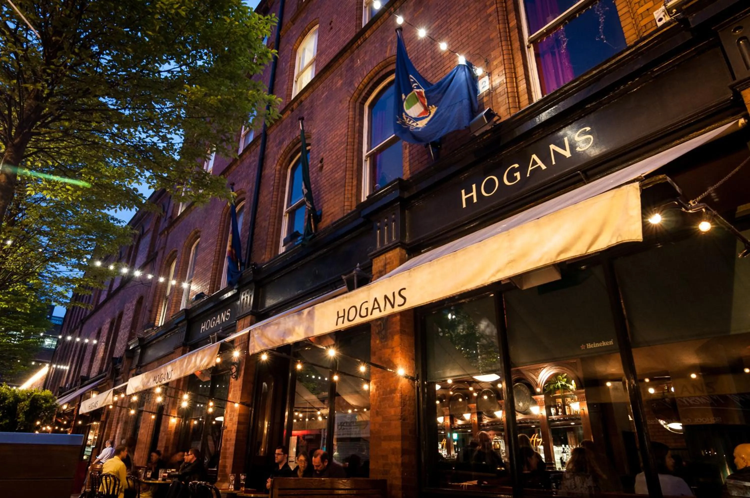 Property building in Kellys Hotel