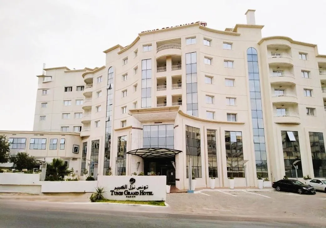 Property building in Tunis Grand Hotel