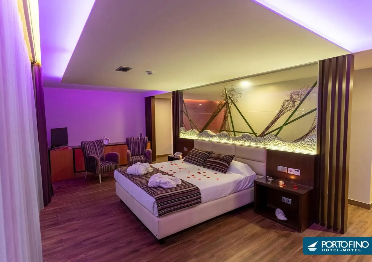 Bed in Motel Portofino