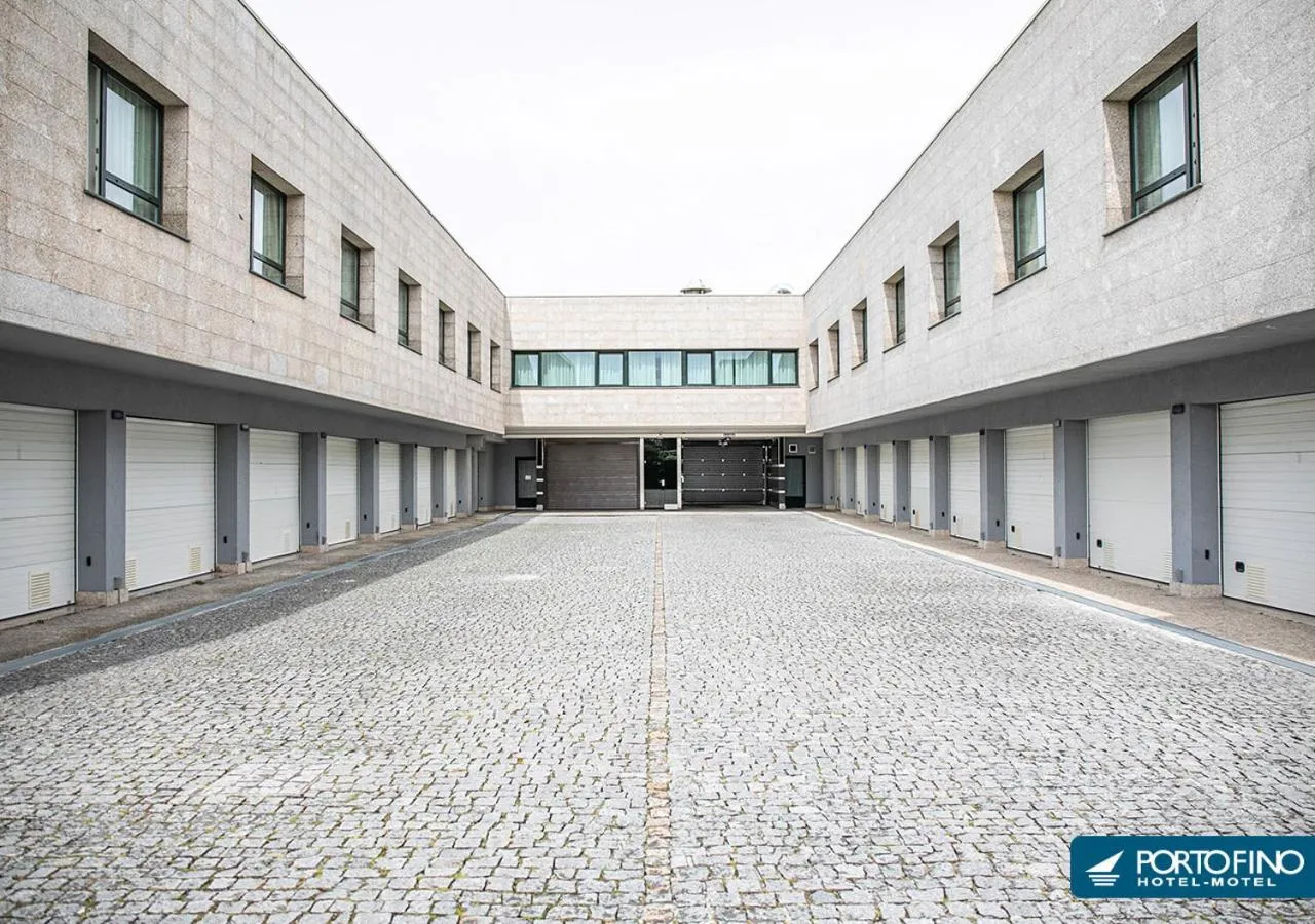 Property building in Motel Portofino