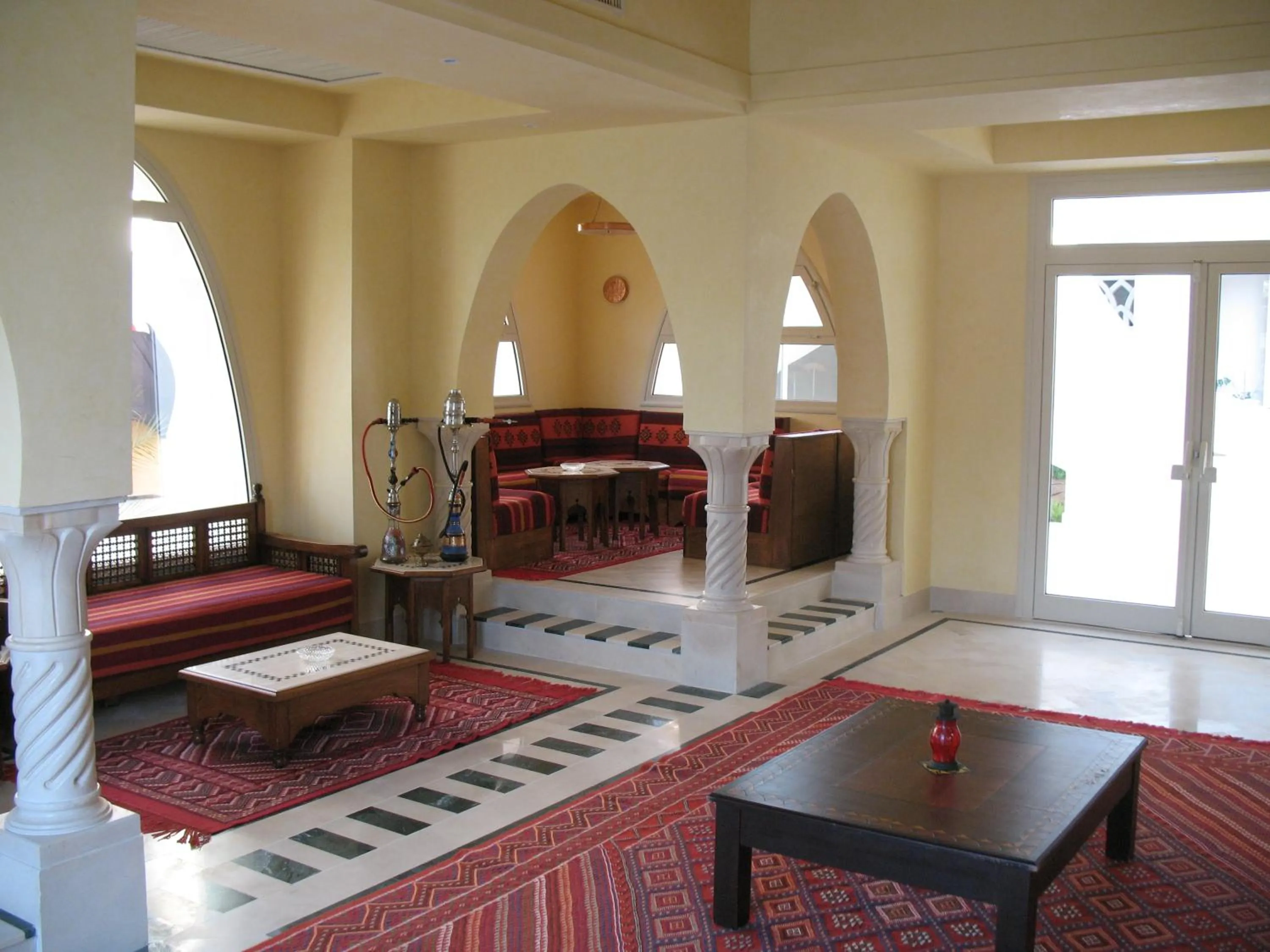 Lounge or bar, Bed in Hasdrubal Prestige Thalassa & Spa Djerba