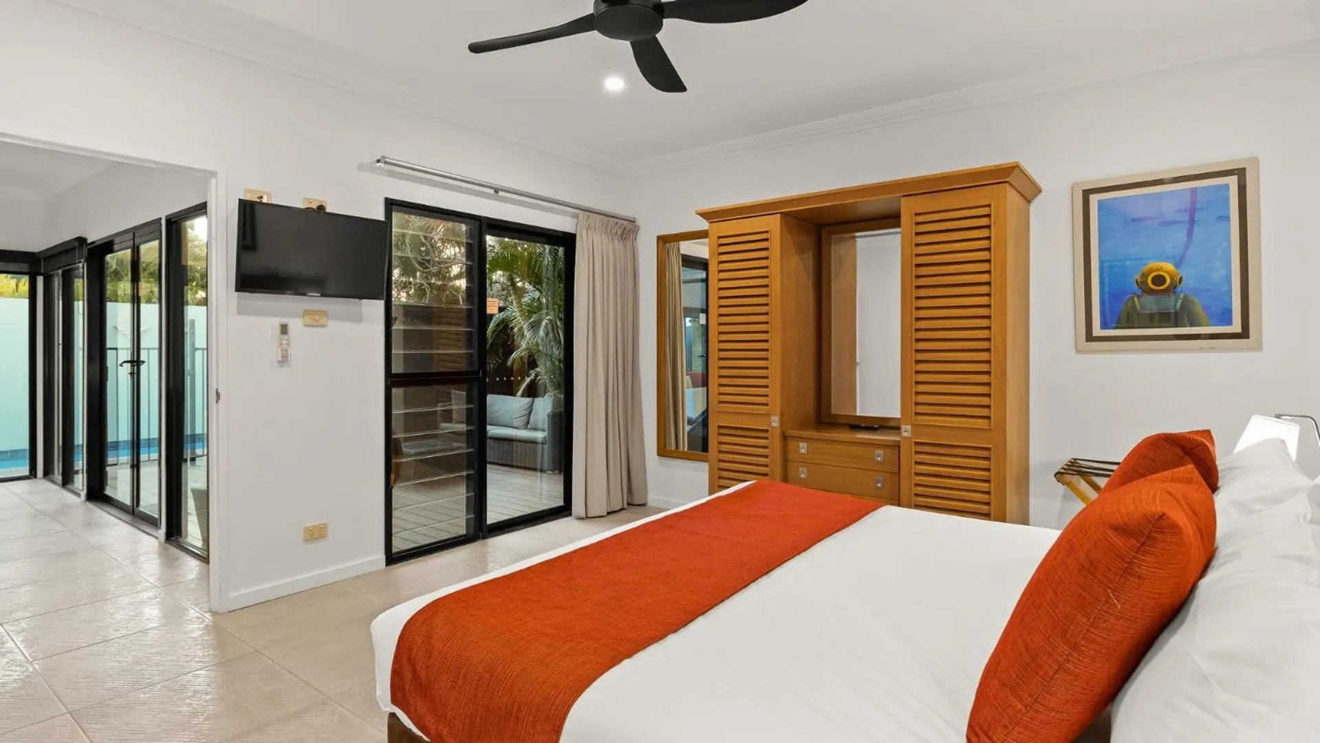 Bedroom, Bed in The Pearle of Cable Beach