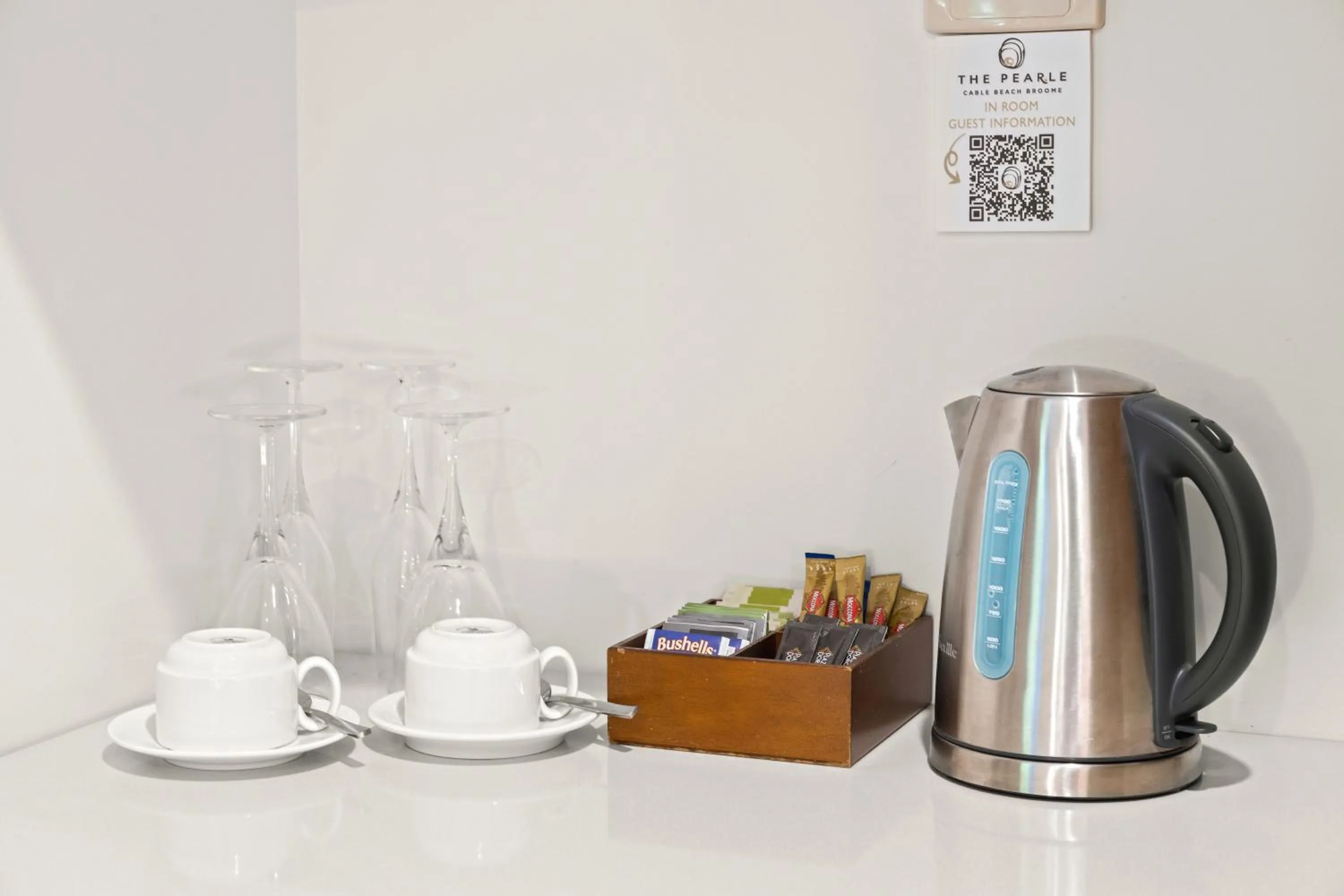 Coffee/tea facilities in The Pearle of Cable Beach