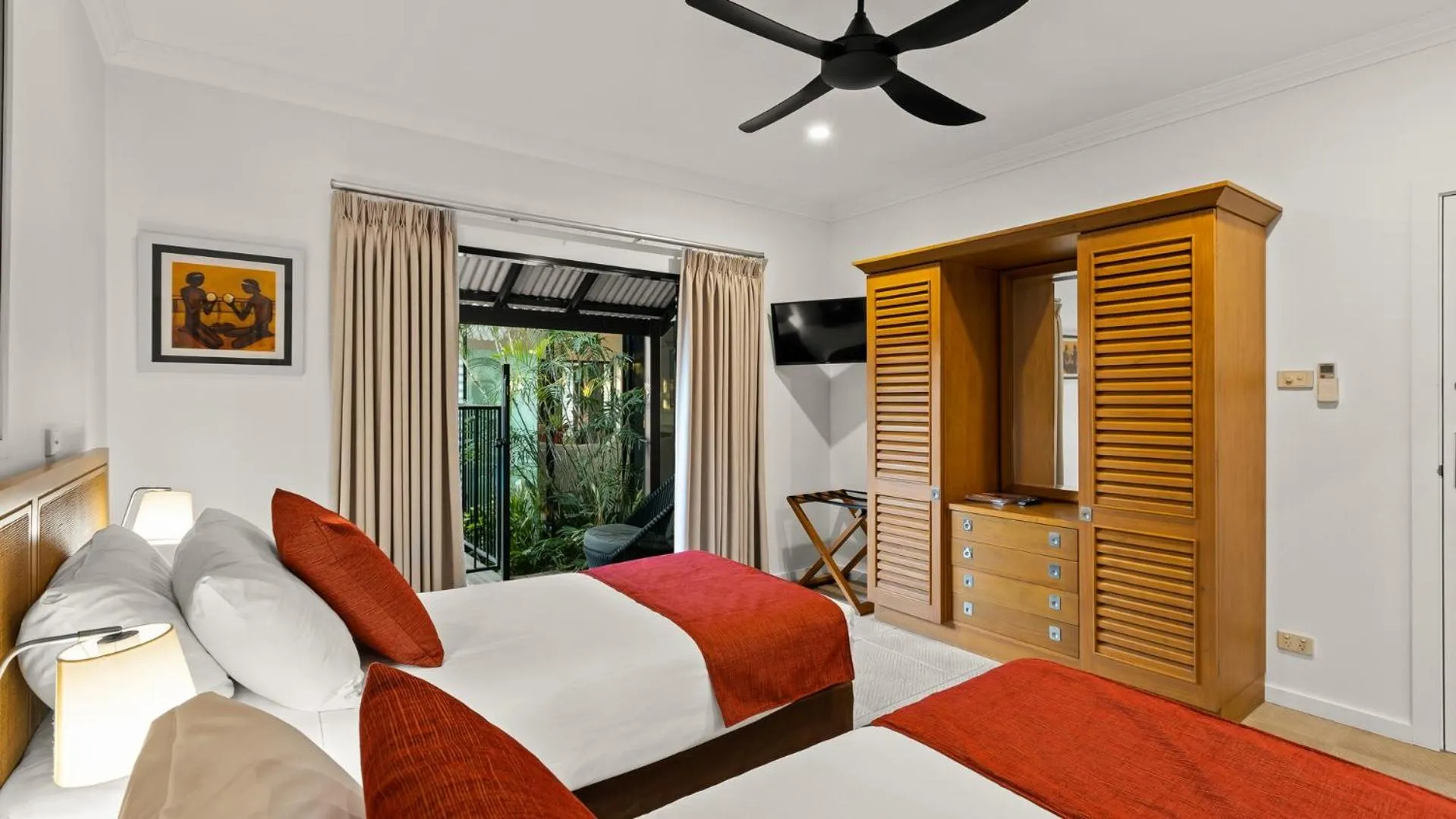 Bedroom, Bed in The Pearle of Cable Beach
