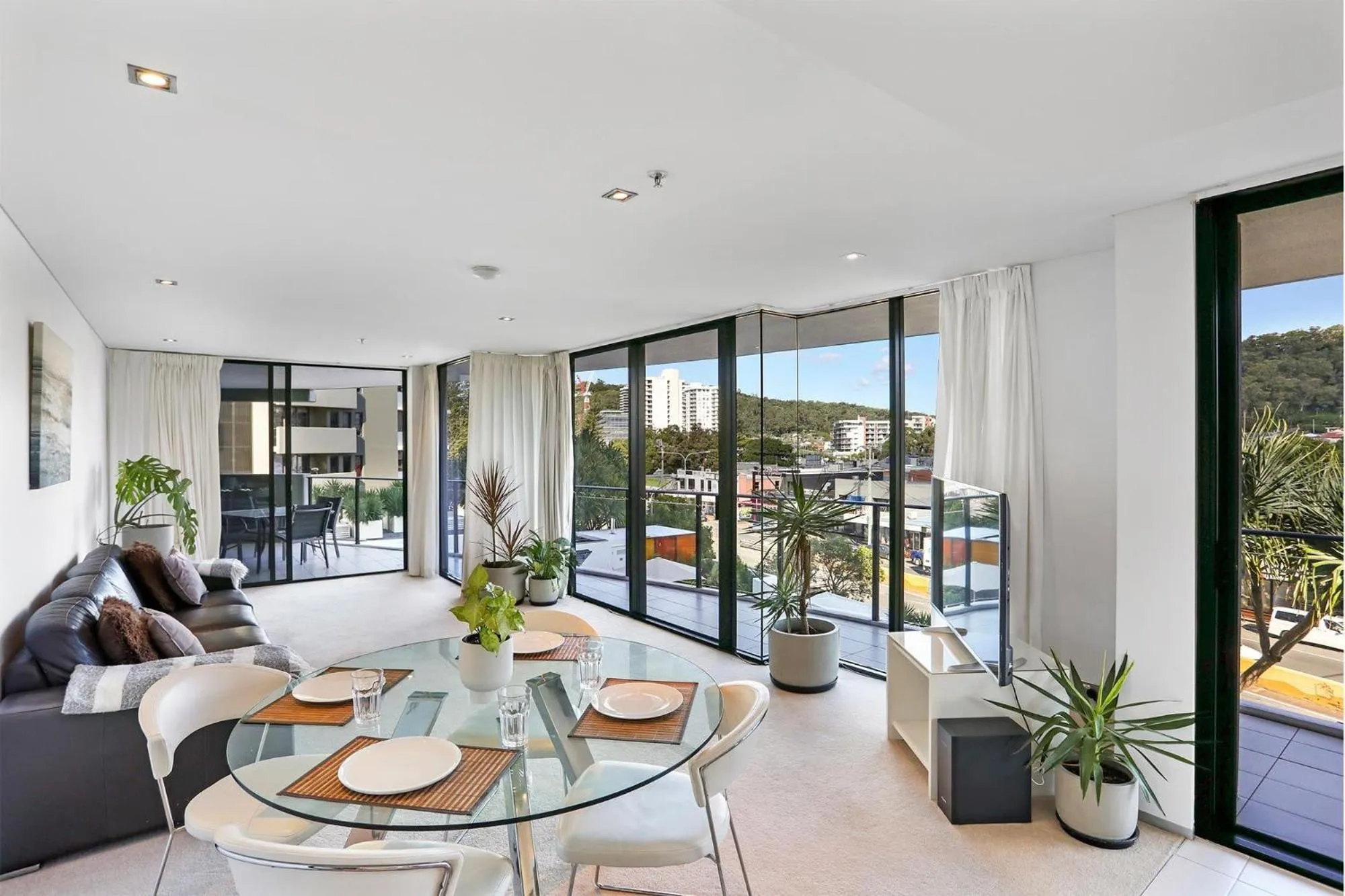 Balcony/Terrace in Ambience on Burleigh Beach