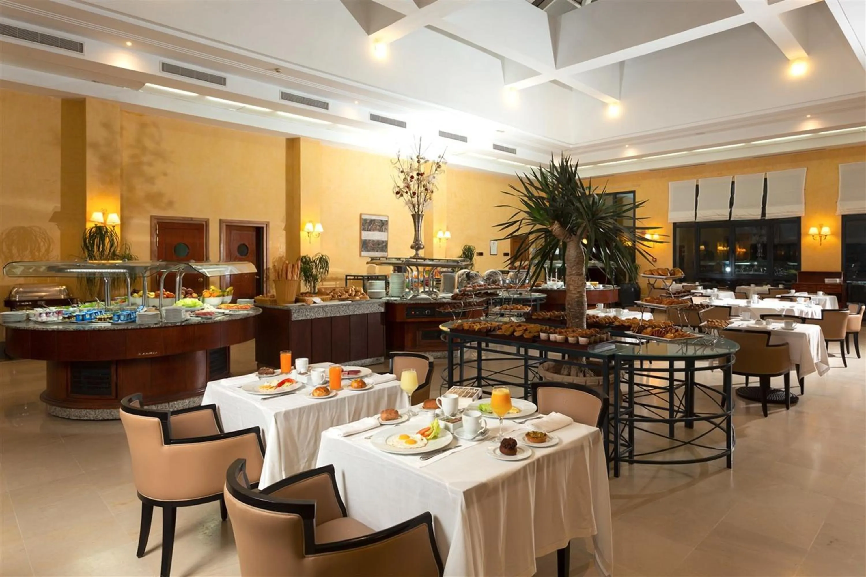 Restaurant/places to eat in Concorde Les Berges du Lac