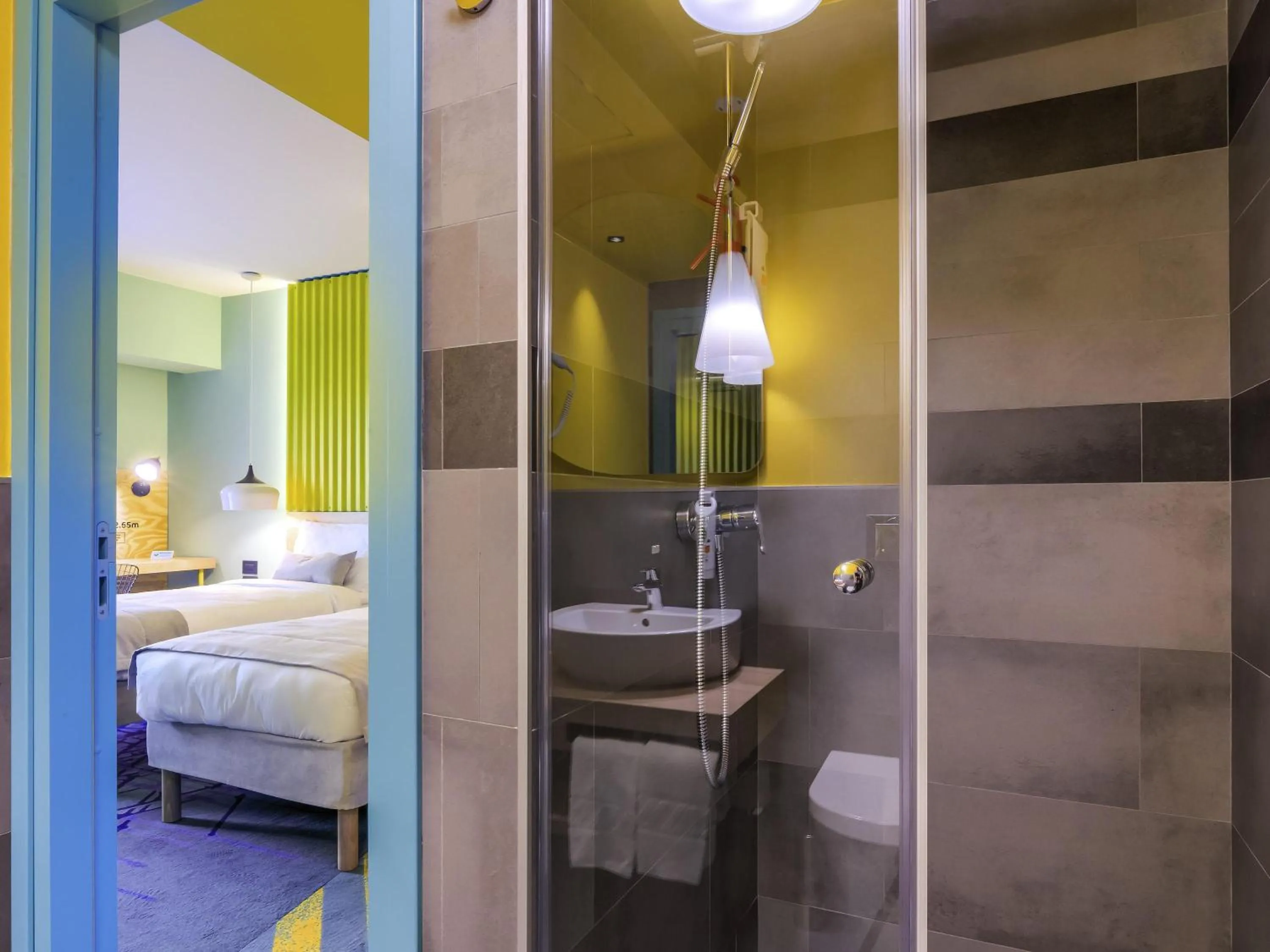 Bedroom, Bed in ibis Styles Bucharest Erbas