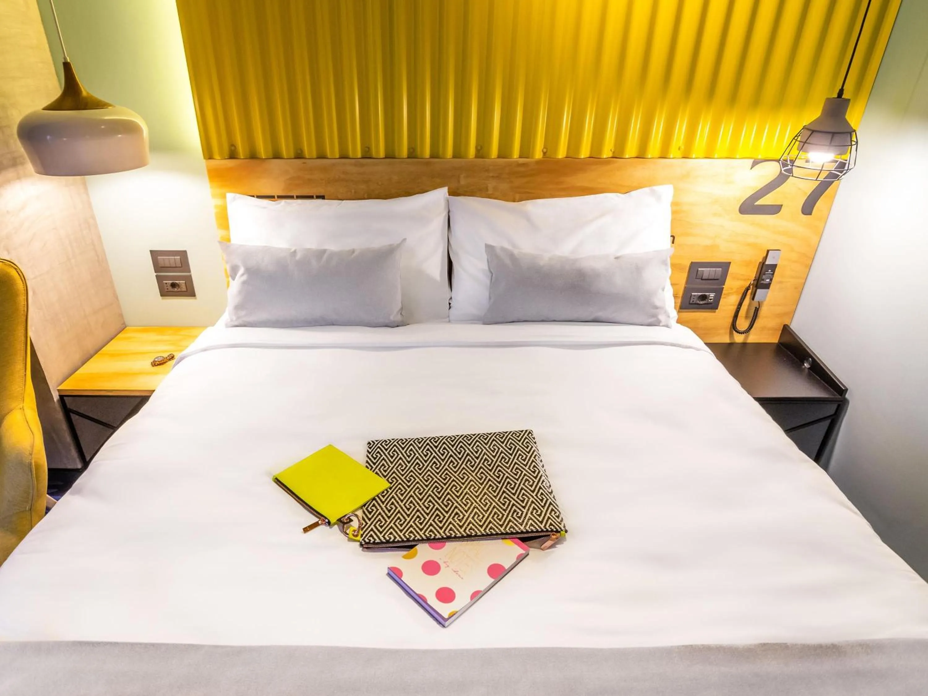 Property building, Bed in ibis Styles Bucharest Erbas