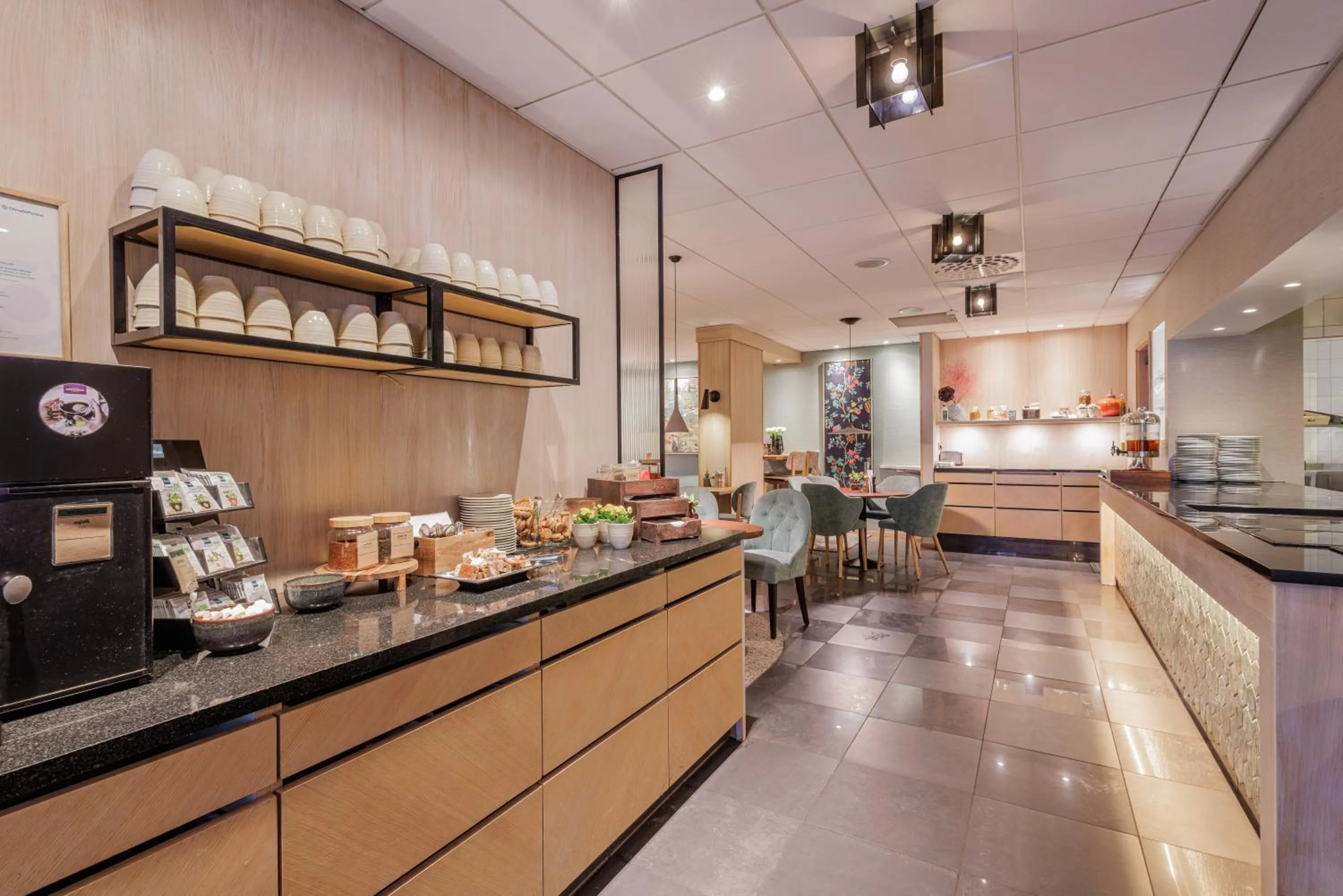 Coffee/tea facilities in Home Hotel Wellington