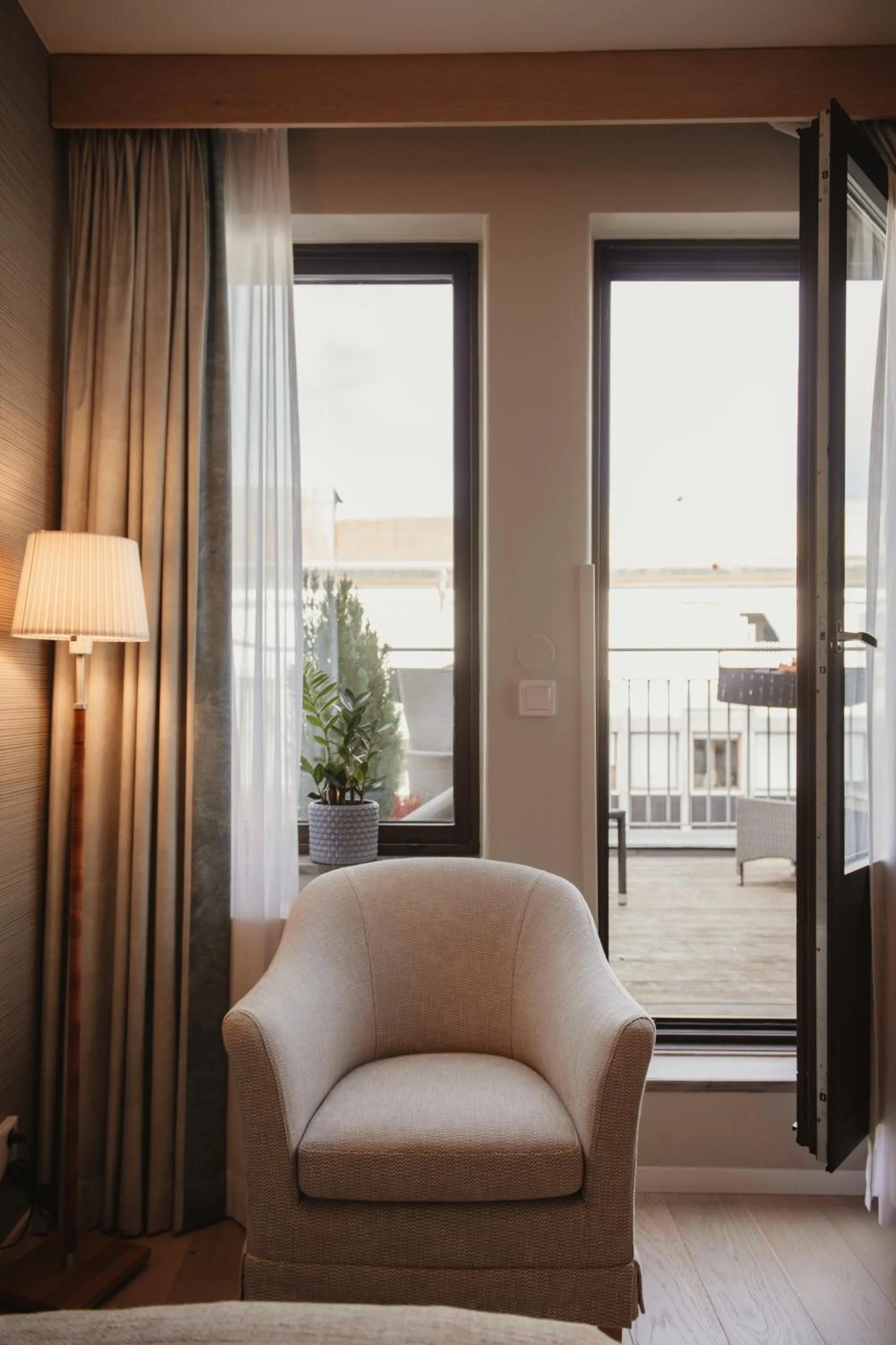 Balcony/Terrace in Home Hotel Wellington