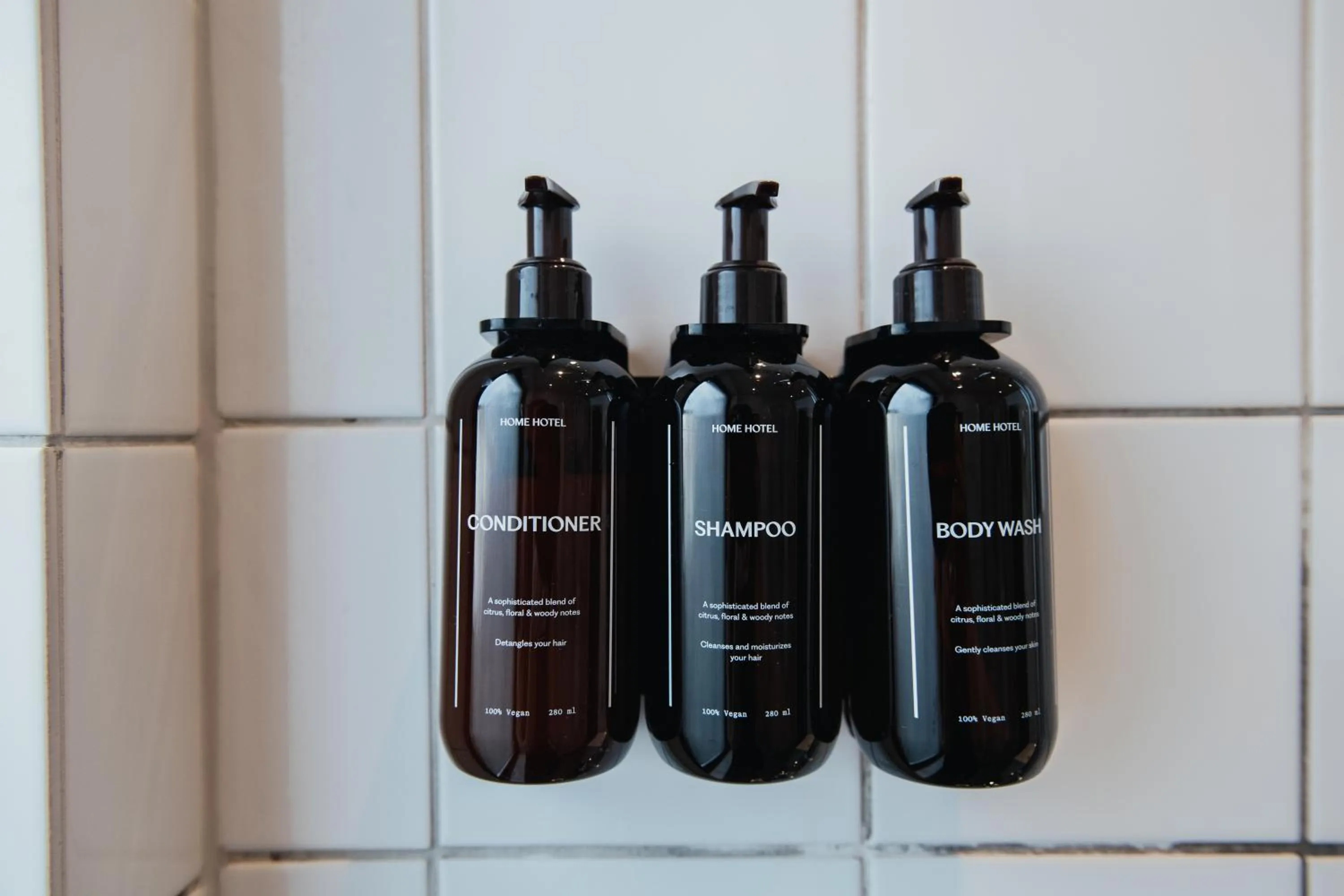 Bathroom in Home Hotel Wellington