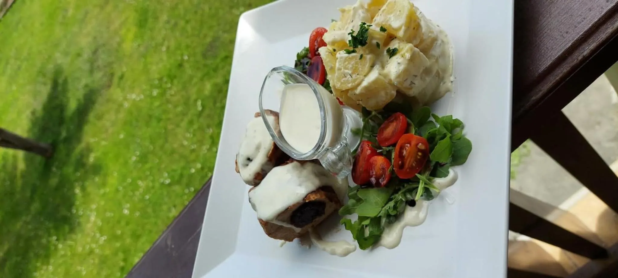 Restaurant/places to eat in Pension Elegance