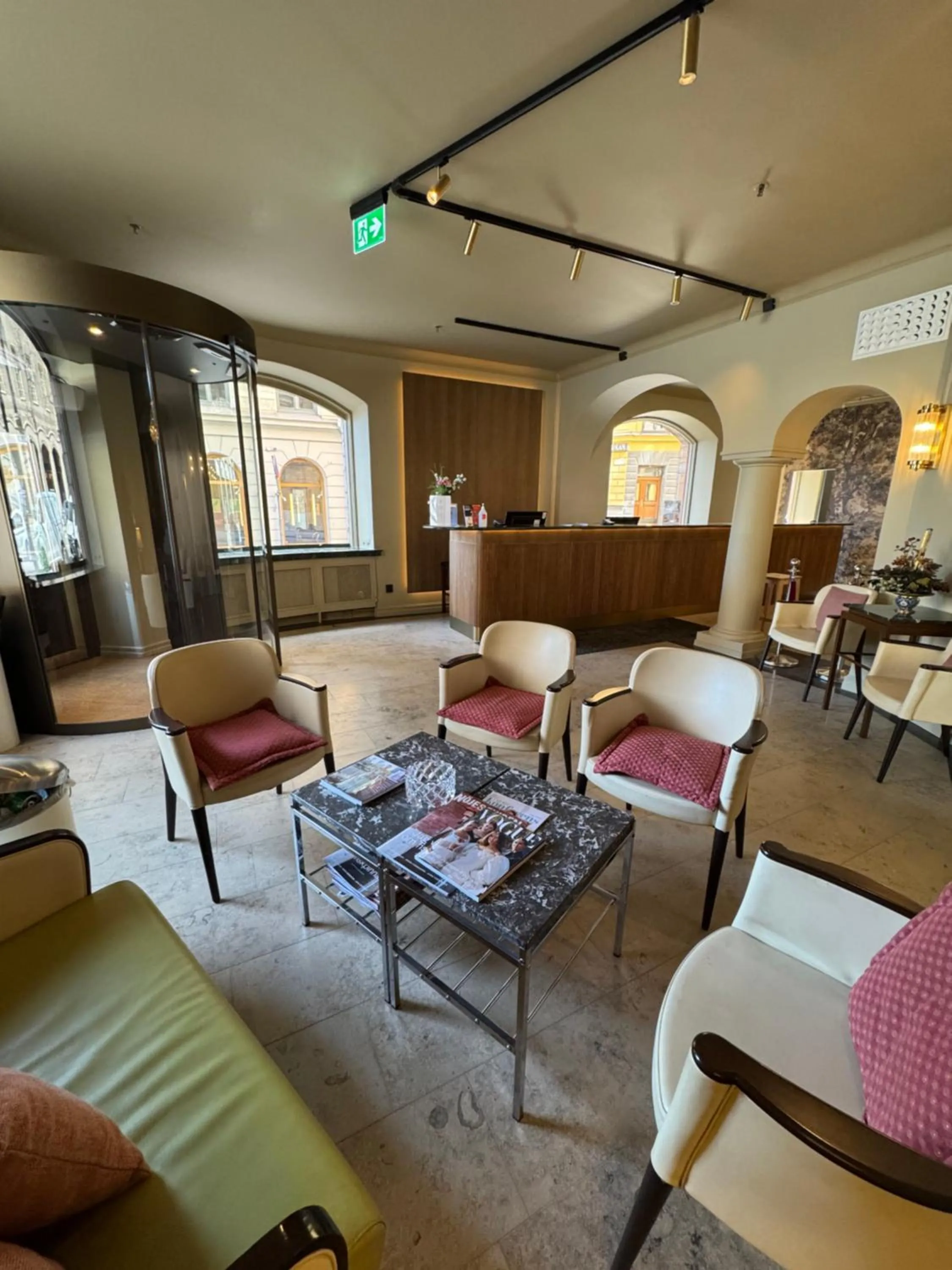 Lobby or reception in Crystal Plaza Hotel