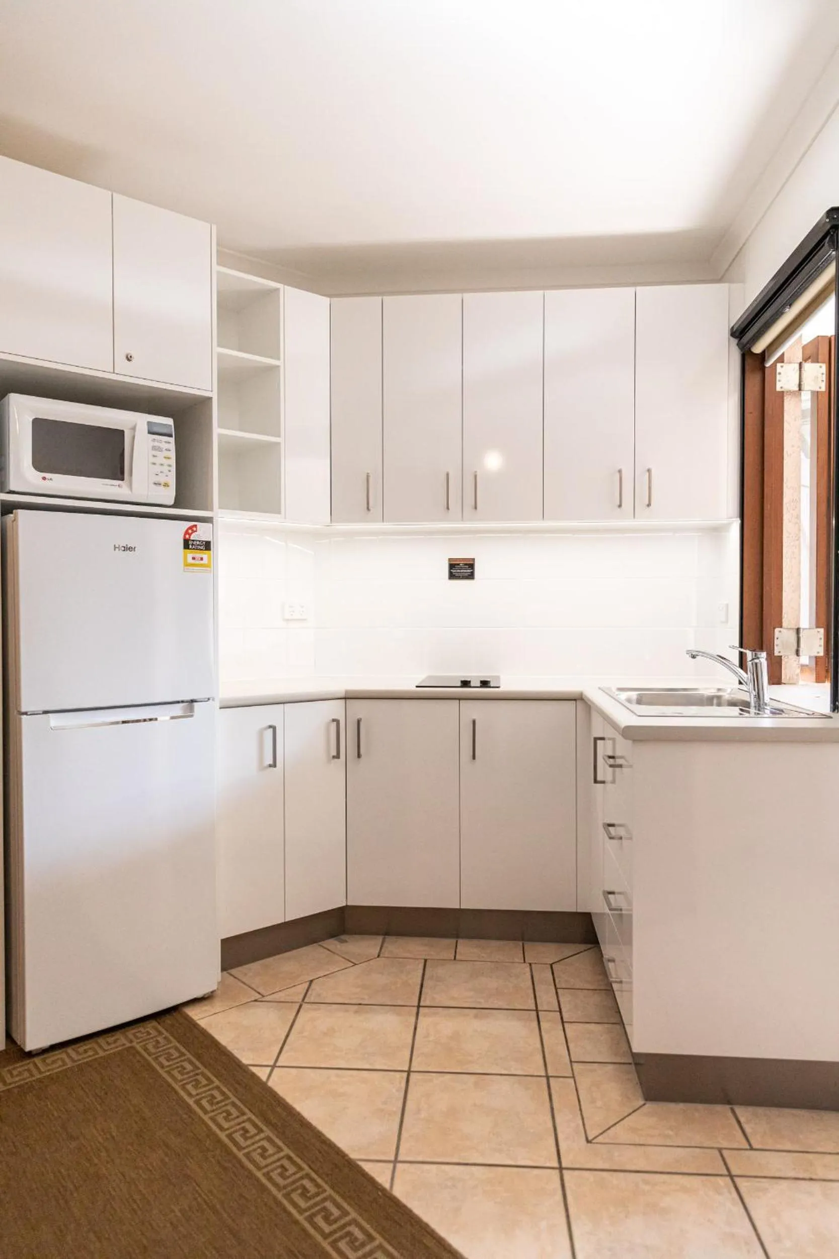 Kitchen or kitchenette in Hibiscus Resort & Spa - Official Onsite Reception & Check In