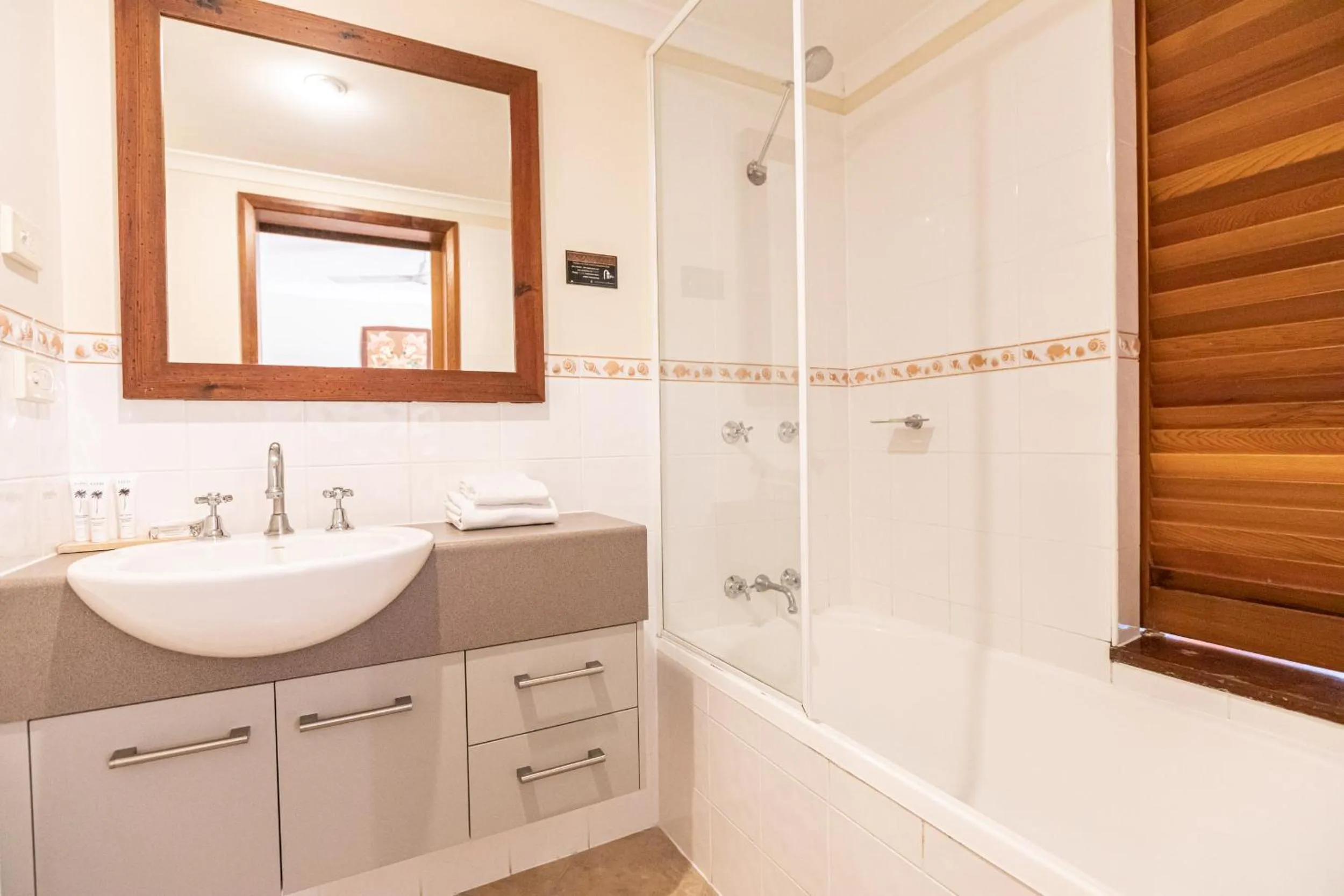 Shower in Hibiscus Resort & Spa - Official Onsite Reception & Check In