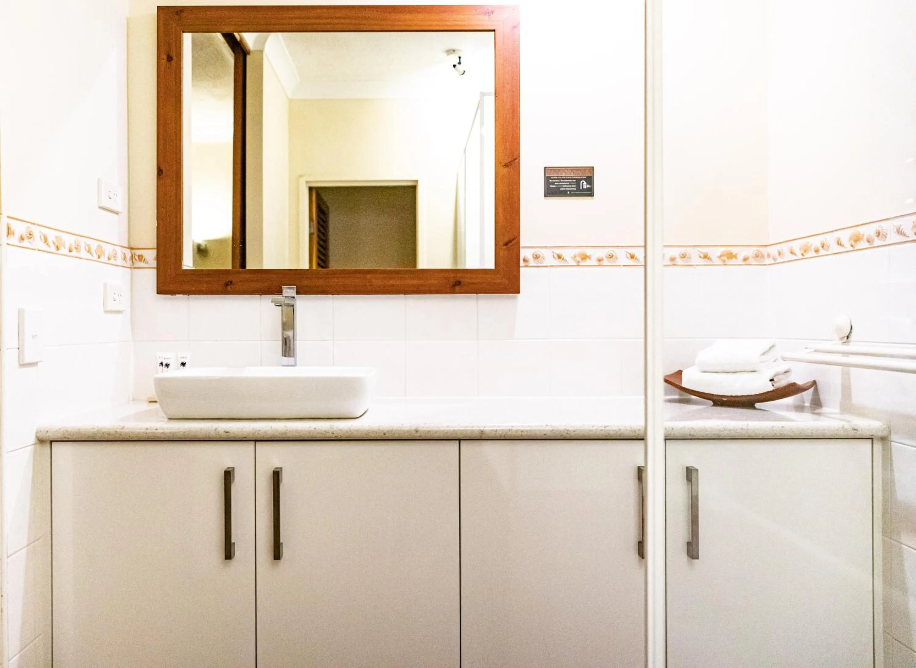 Bathroom in Hibiscus Resort & Spa - Official Onsite Reception & Check In