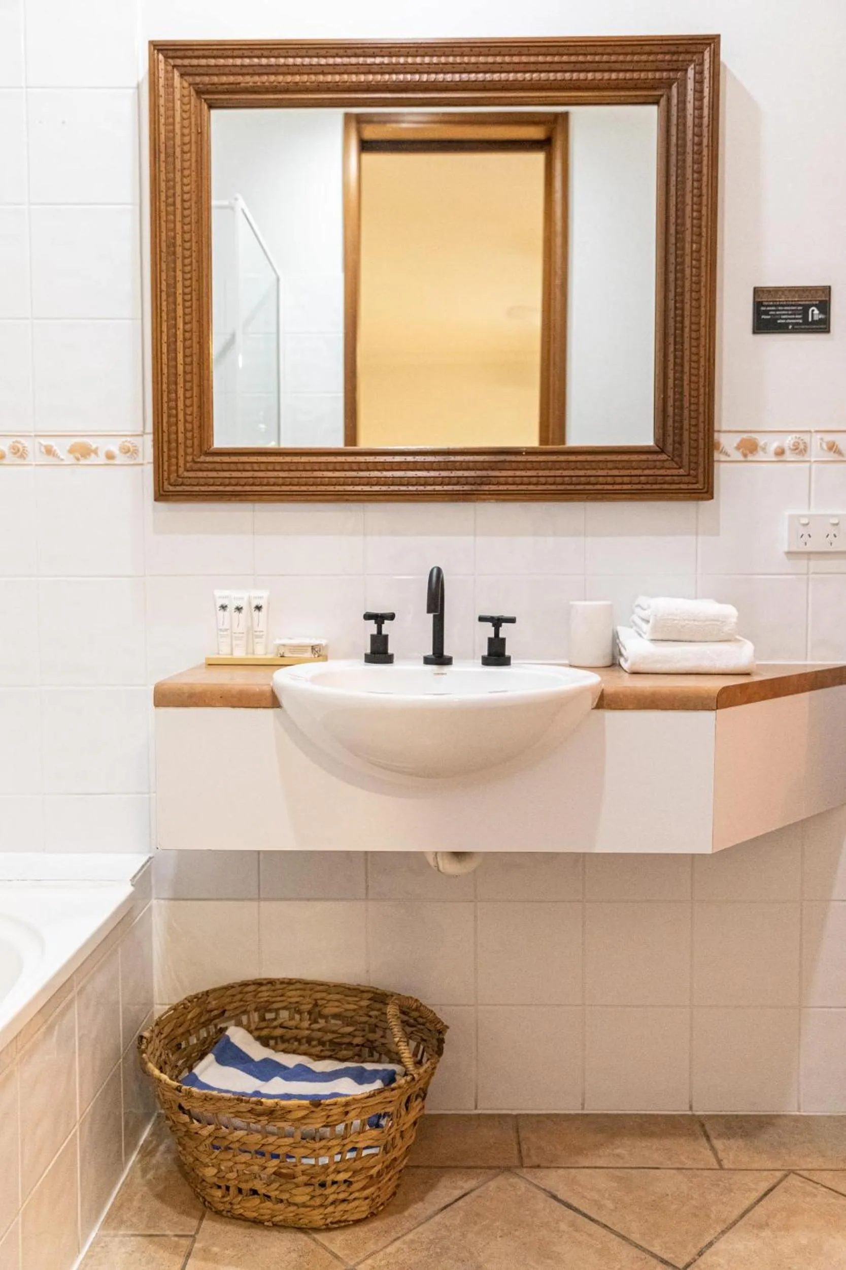 Bathroom in Hibiscus Resort & Spa - Official Onsite Reception & Check In