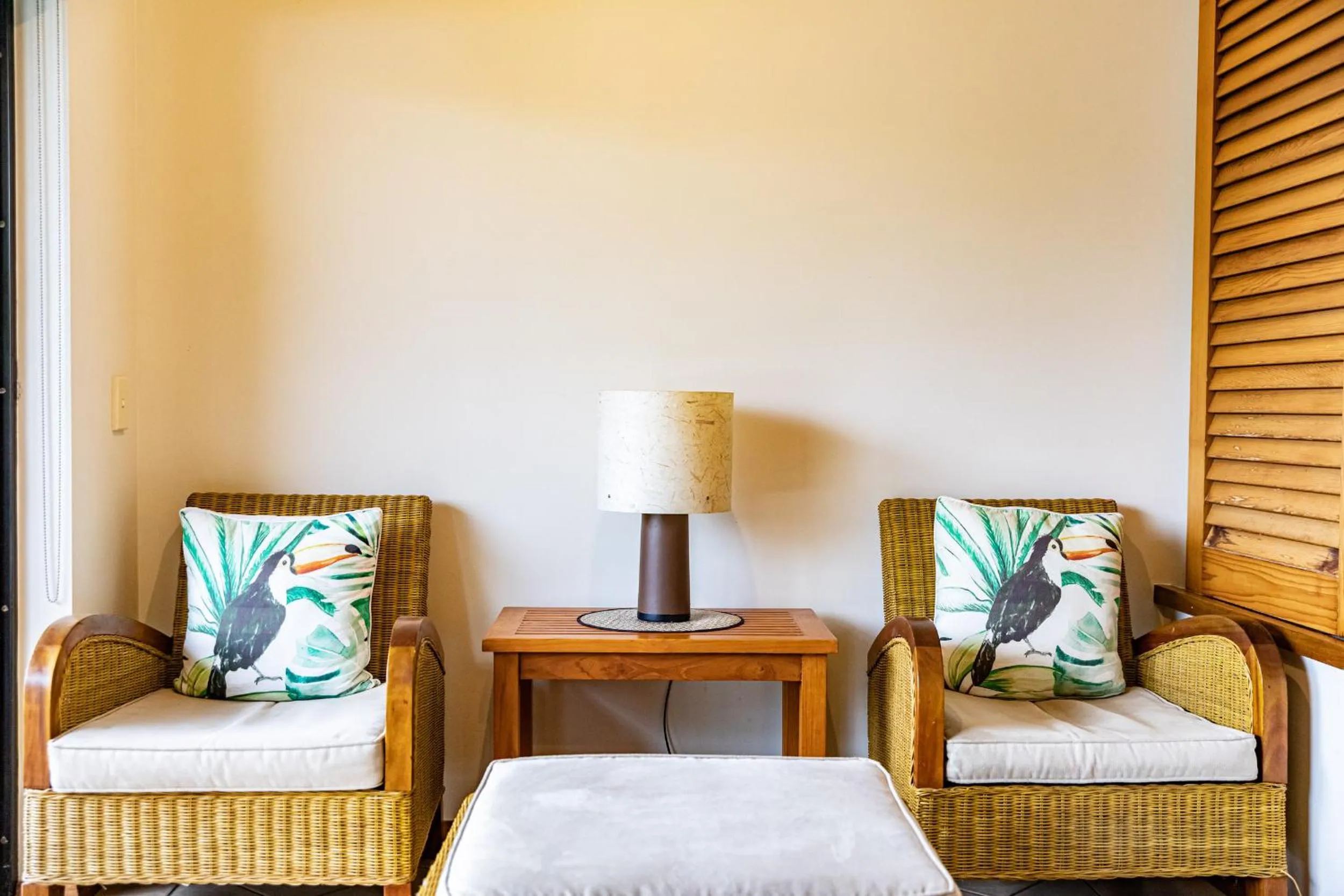 Seating area in Hibiscus Resort & Spa - Official Onsite Reception & Check In