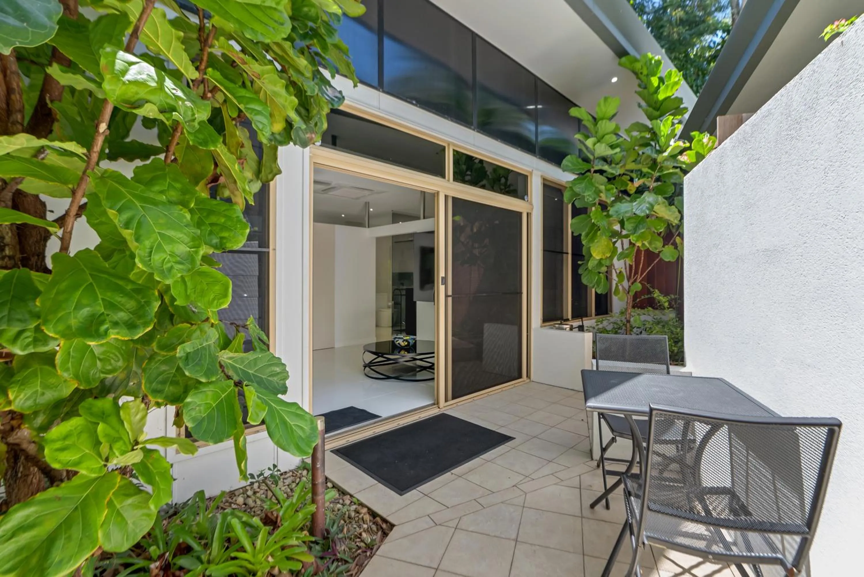 Patio in Sanctuary Palm Cove