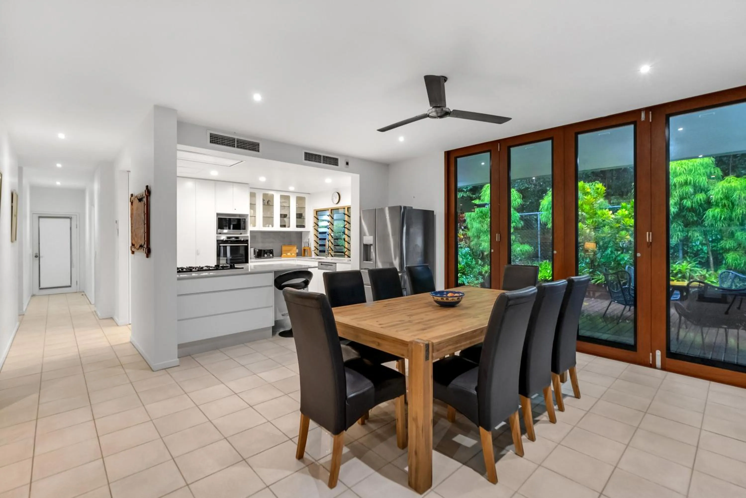Kitchen or kitchenette in Sanctuary Palm Cove