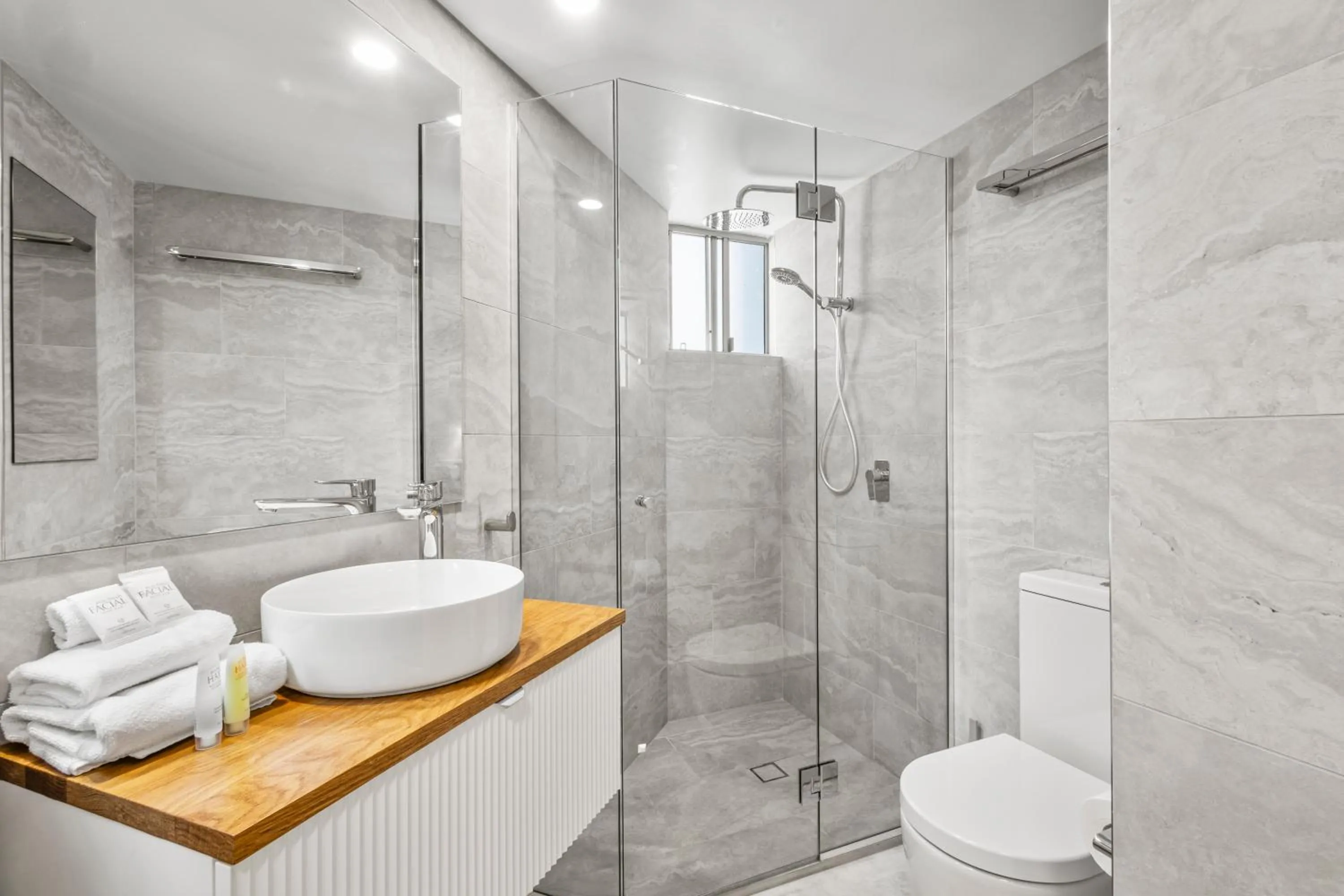 Bathroom in Malibu Apartments