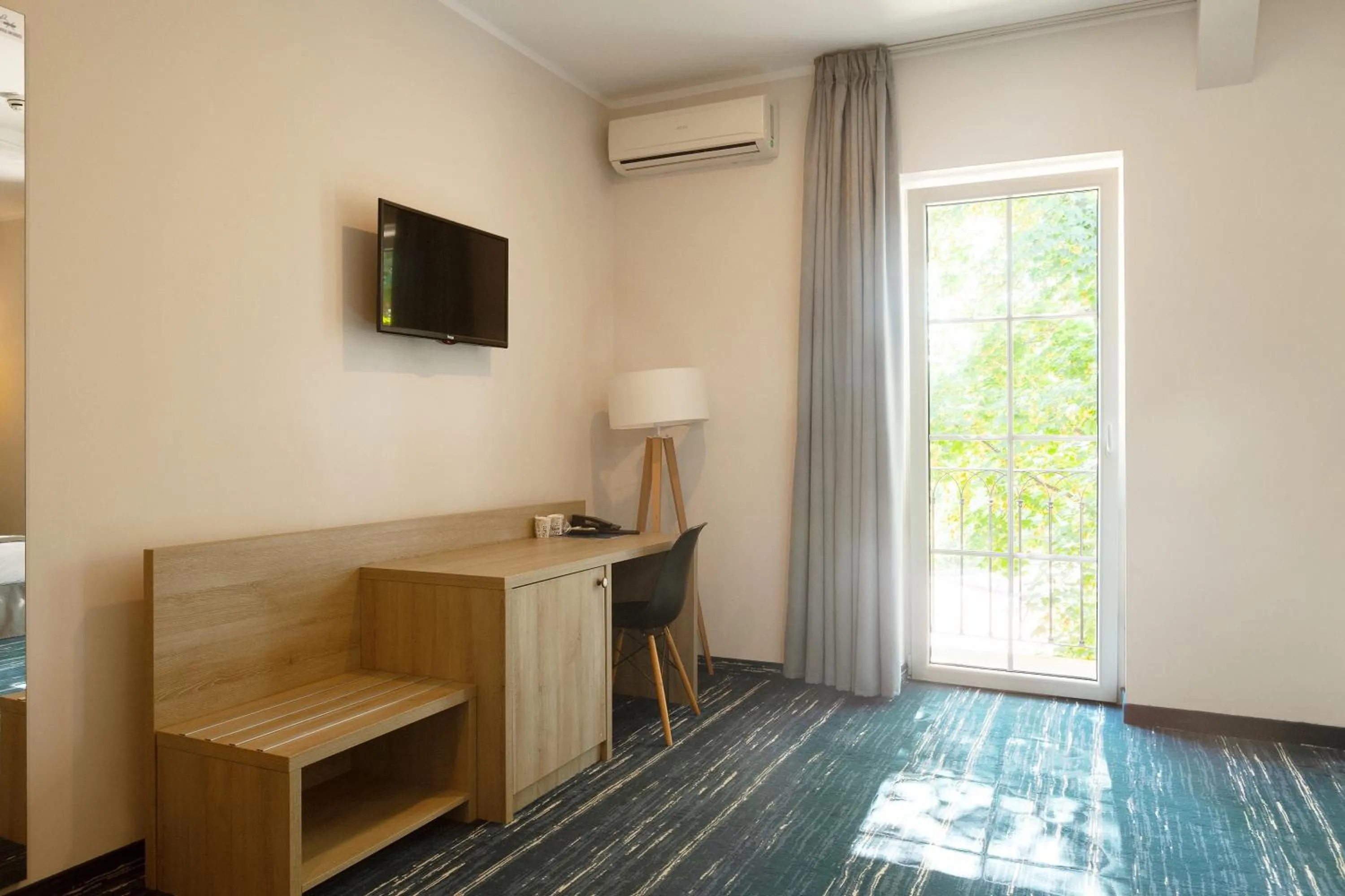 TV and multimedia in Hotel Victoria