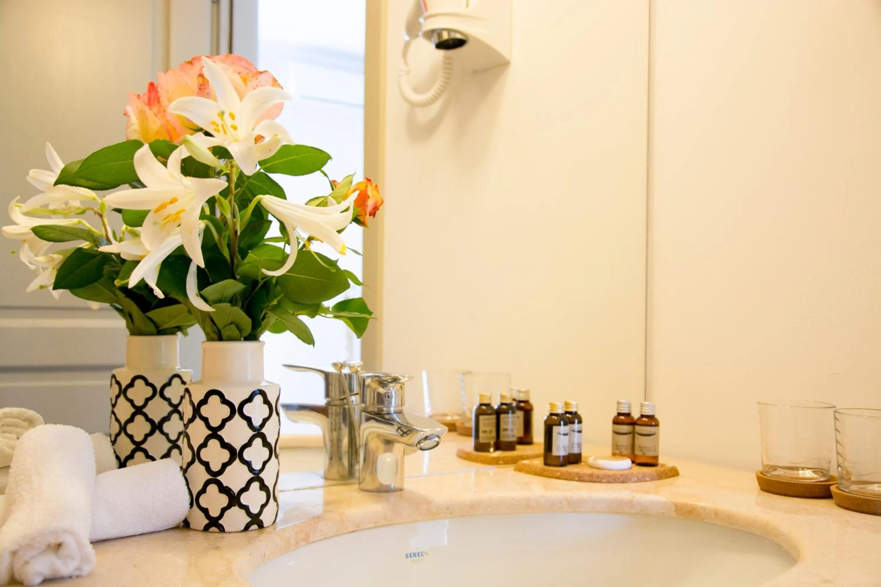 Bathroom in Hotel Victoria