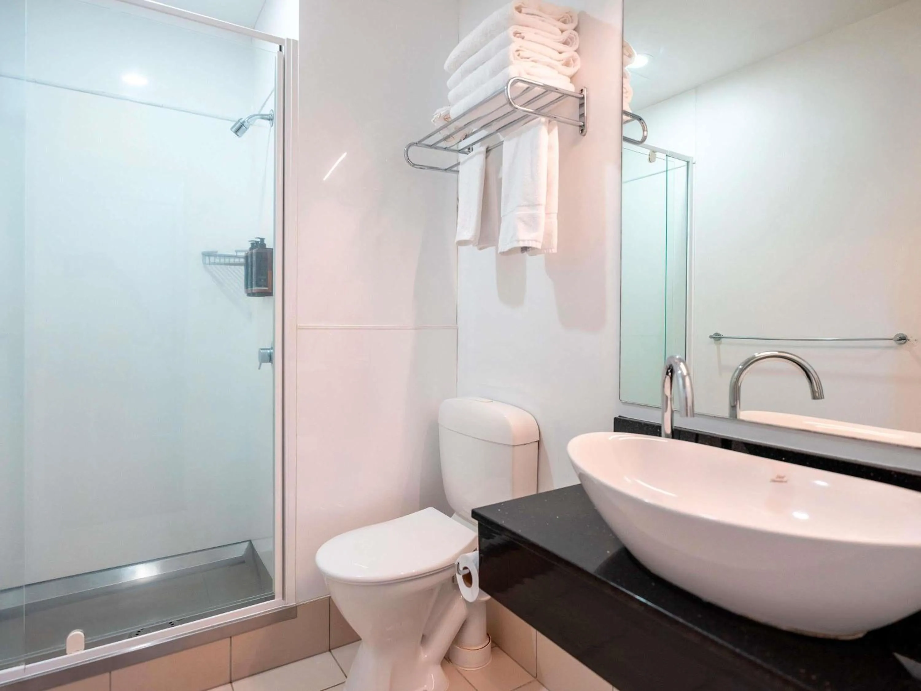 Bedroom in Mercure Wellington Central City Hotel and Apartments