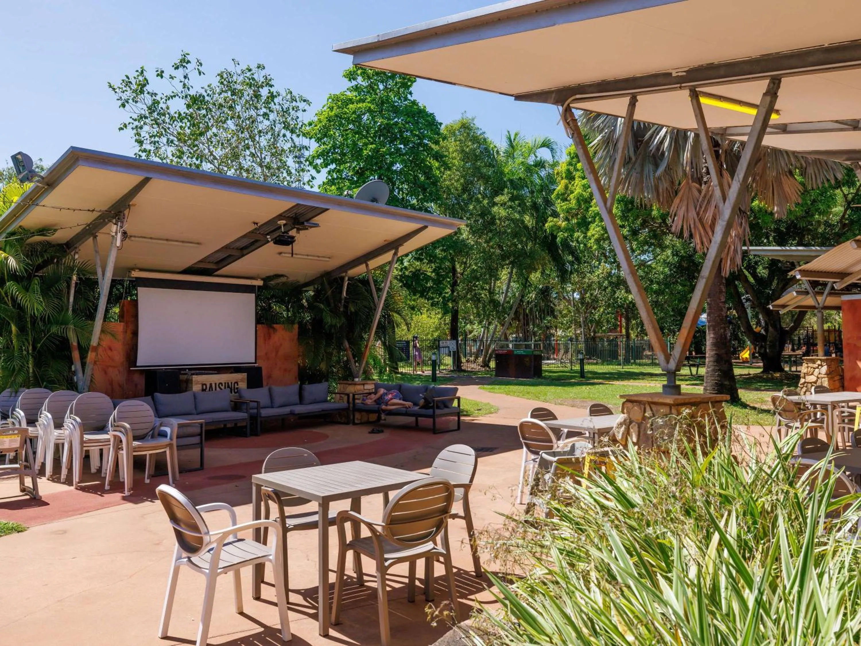 Lounge or bar in Cooinda Lodge Kakadu