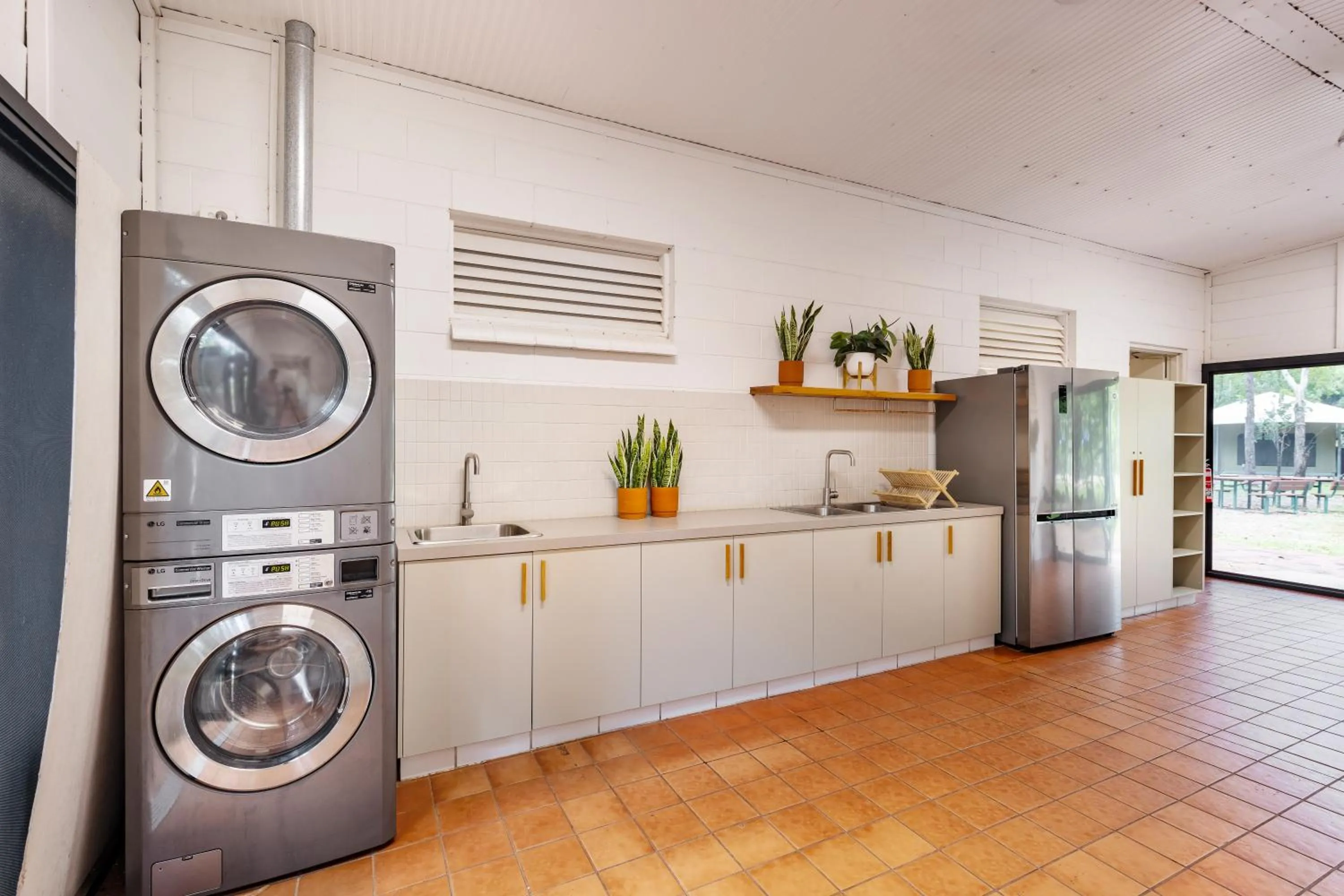 Communal kitchen in Cooinda Lodge Kakadu