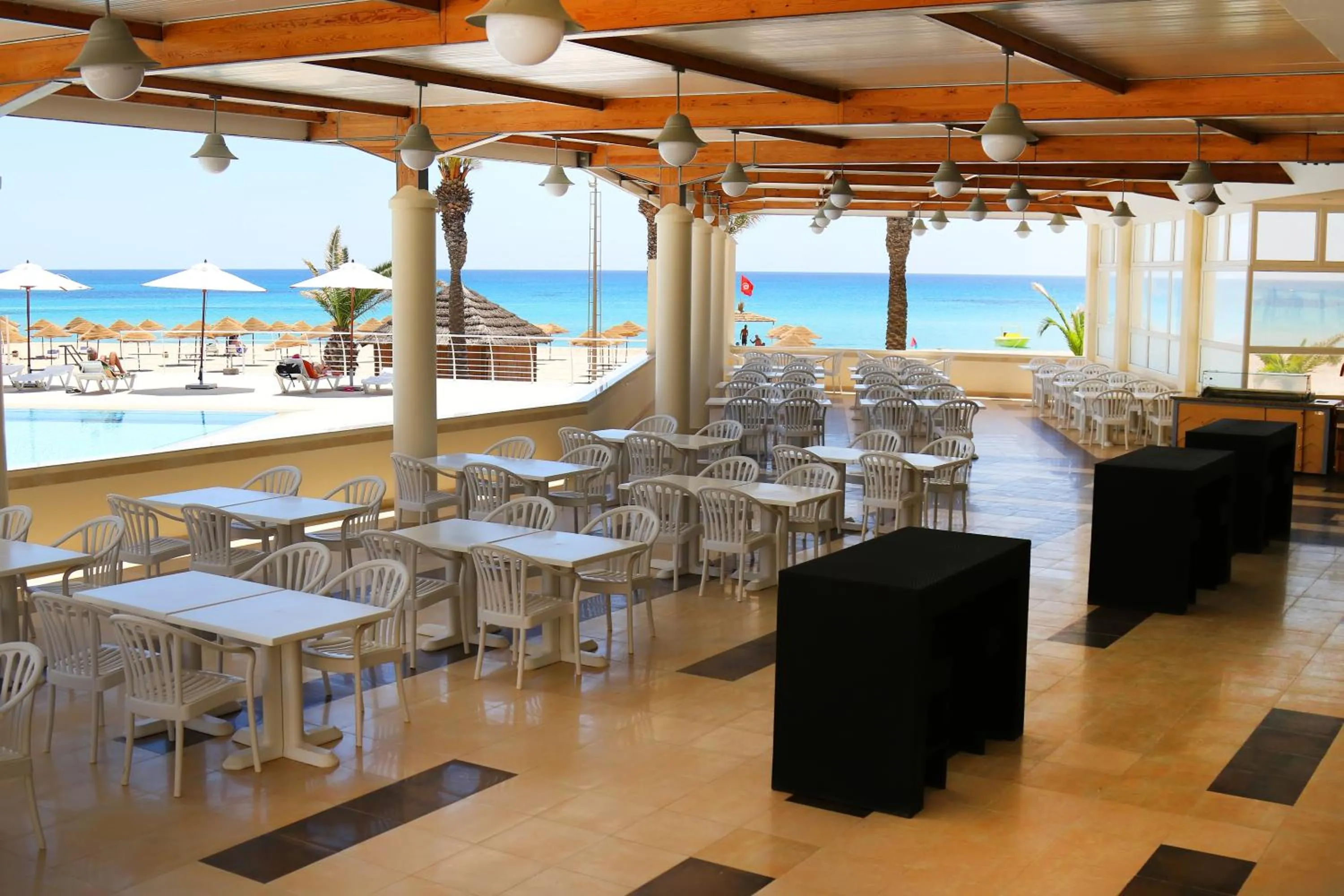 Restaurant/places to eat in Omar Khayam Resort & Aqua Park