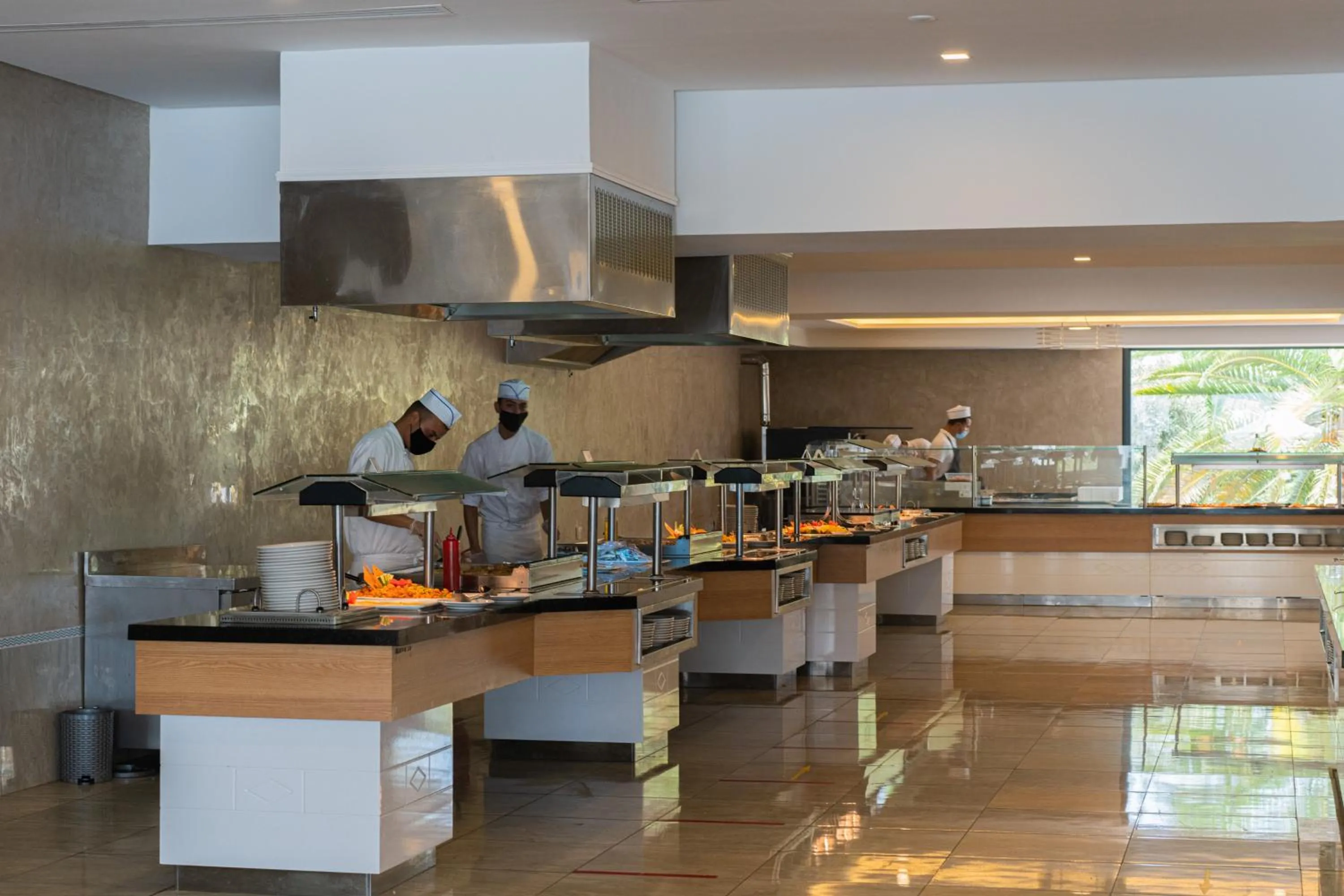 Buffet breakfast in Dar Khayam