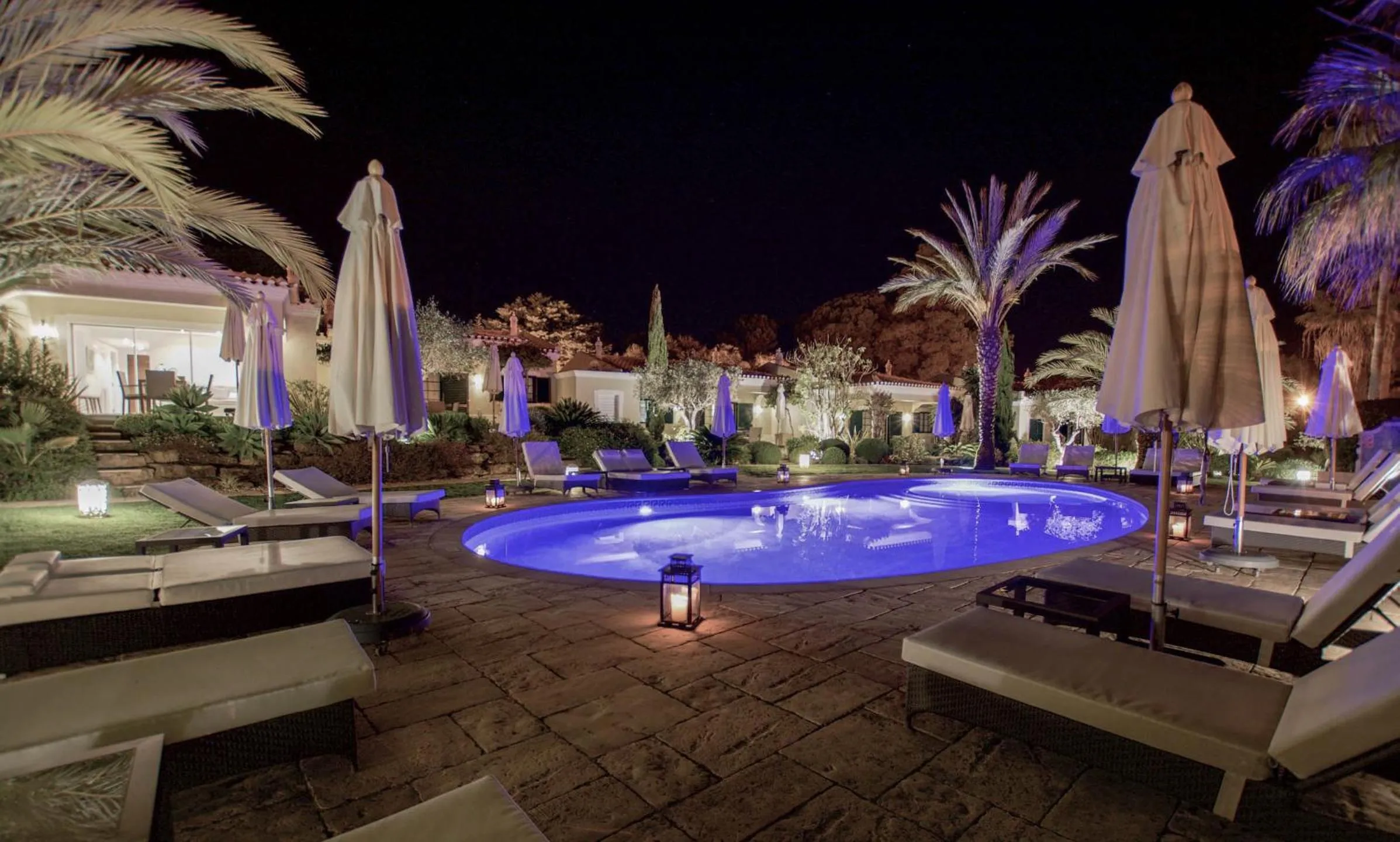 Swimming pool in Vila Balaia - Luxury Boutique Villas