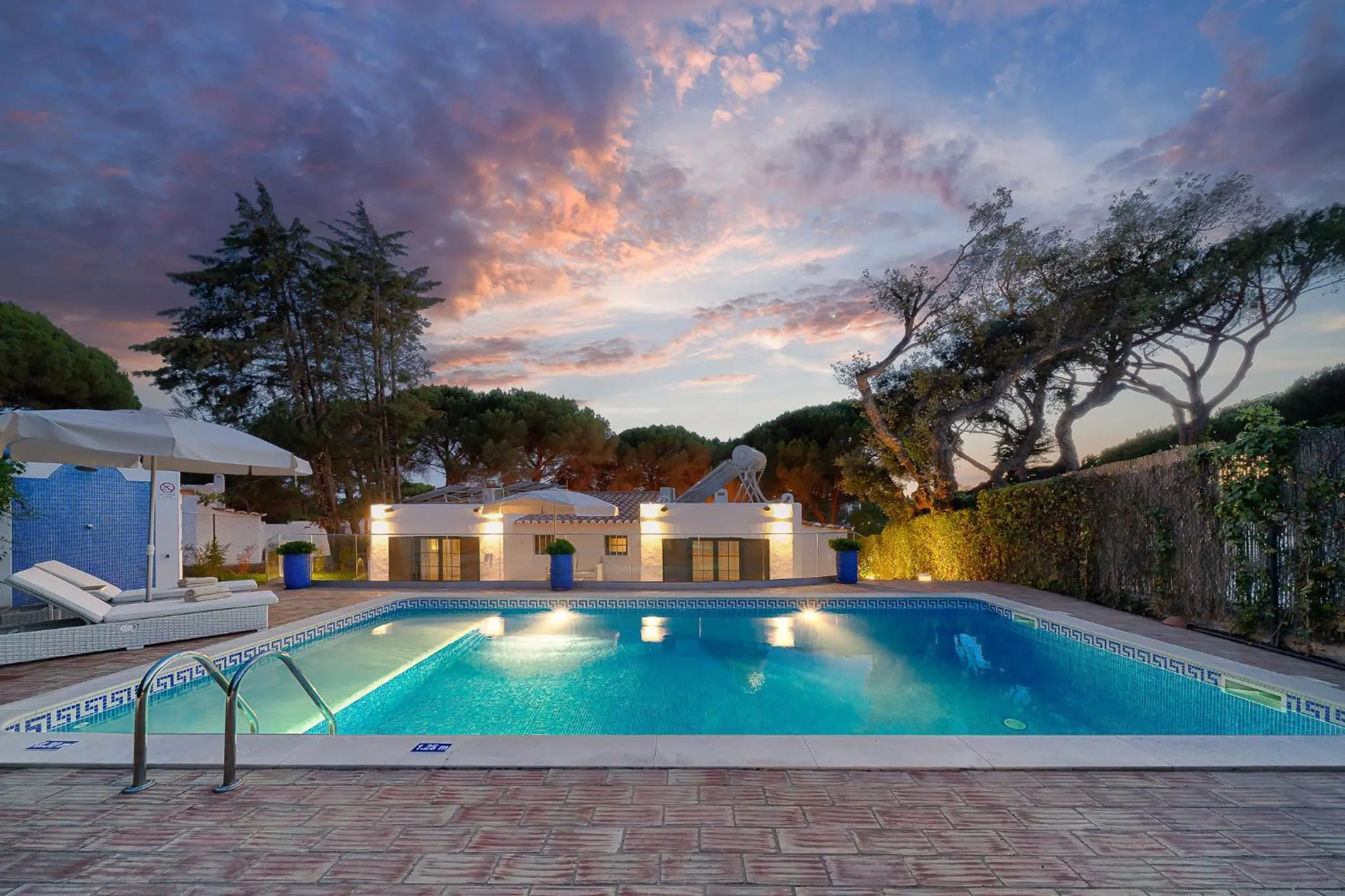 Swimming pool in Vila Balaia - Luxury Boutique Villas