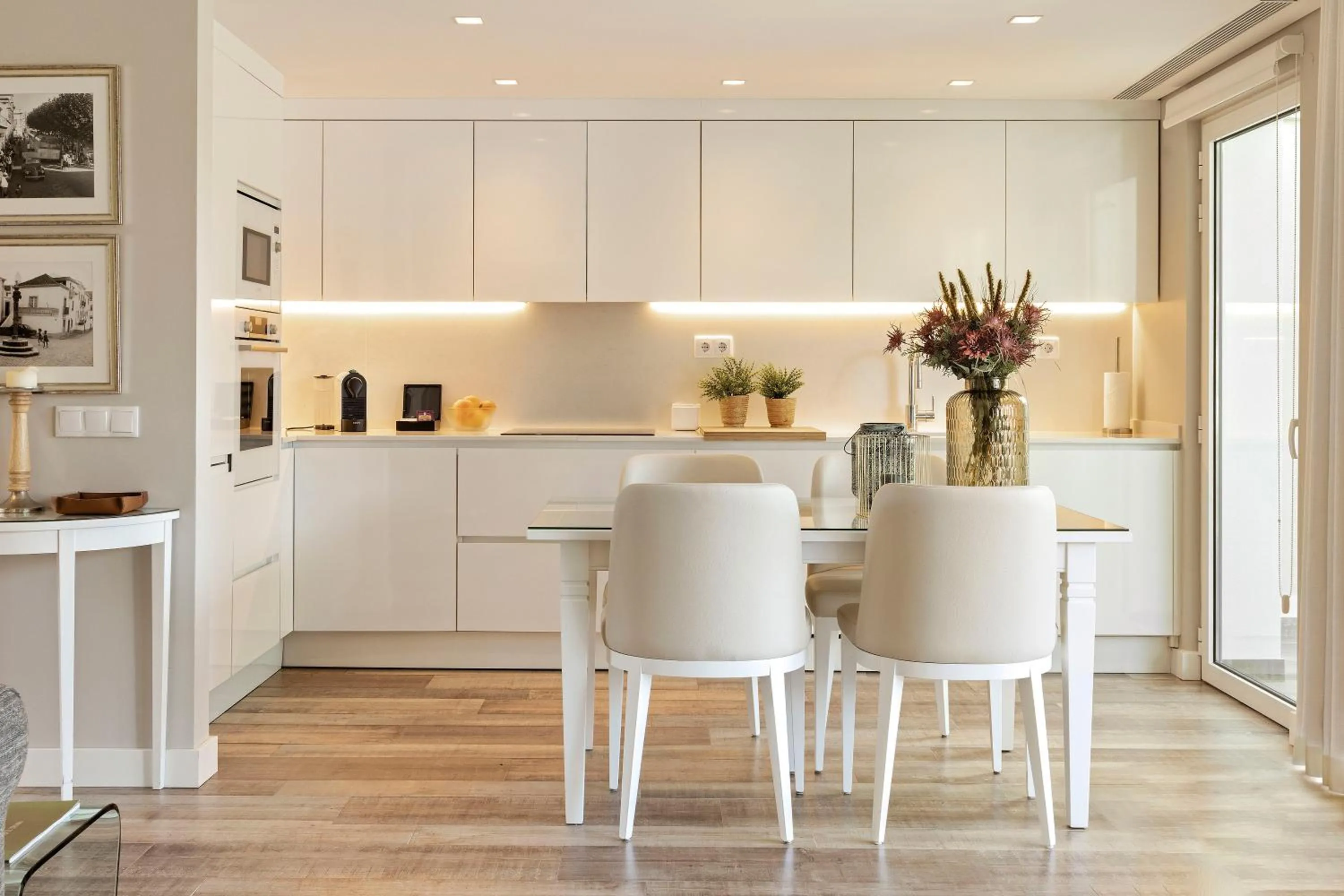 Kitchen or kitchenette in Vila Balaia - Luxury Boutique Villas