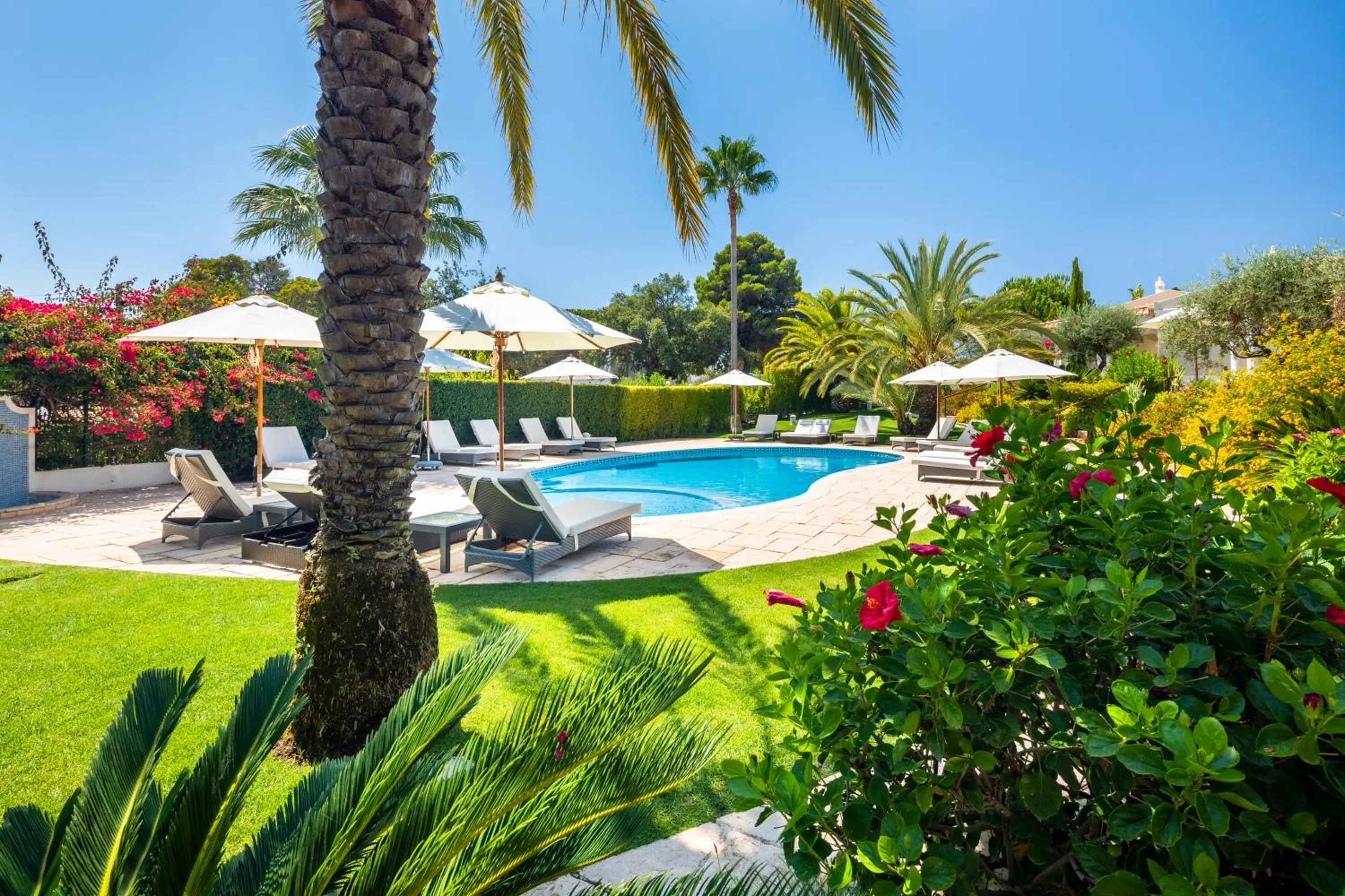 Garden in Vila Balaia - Luxury Boutique Villas