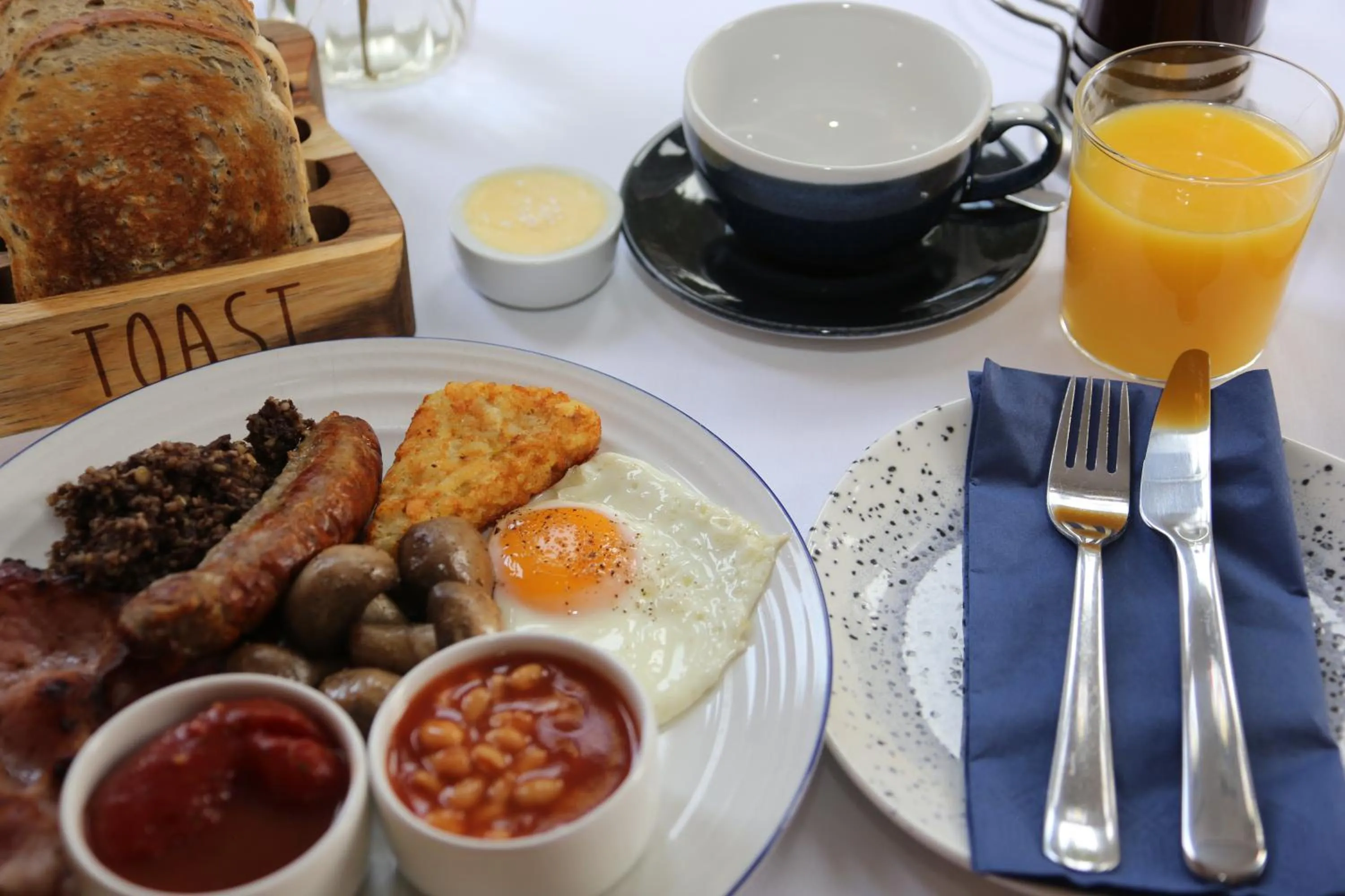 Food and drinks in The Cordelia