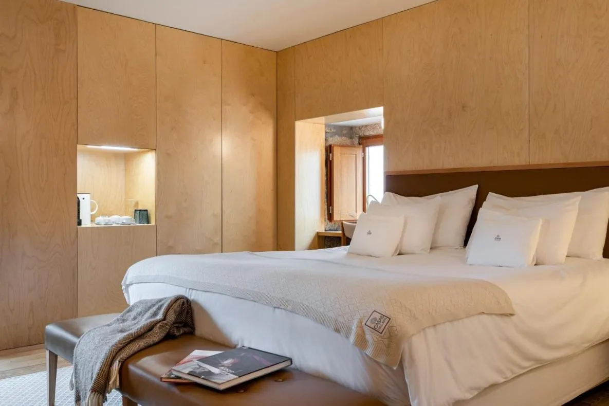 Bed in Casas Da Lapa, Nature & Spa Hotel