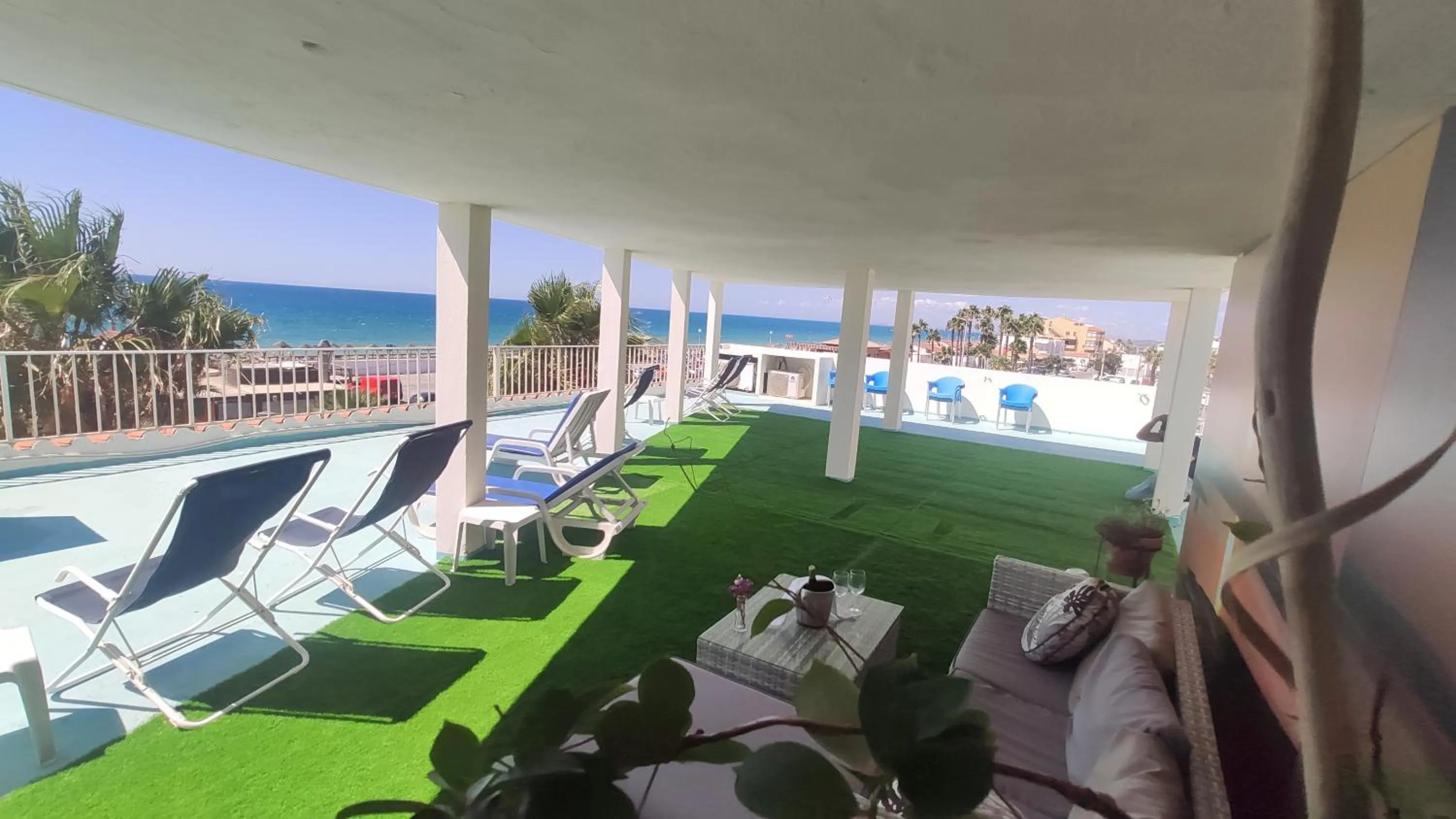 Solarium in Aeromar Beach Hotel