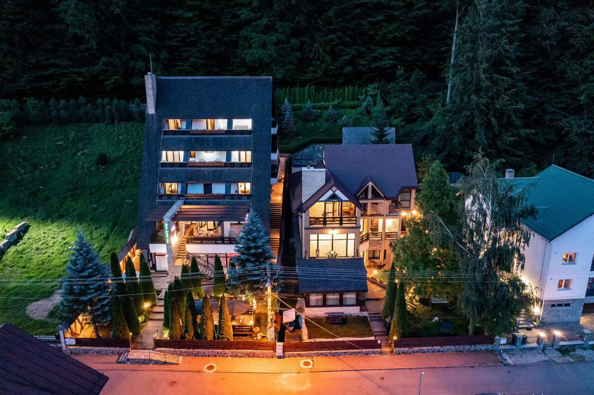 Property building in Casa Freya