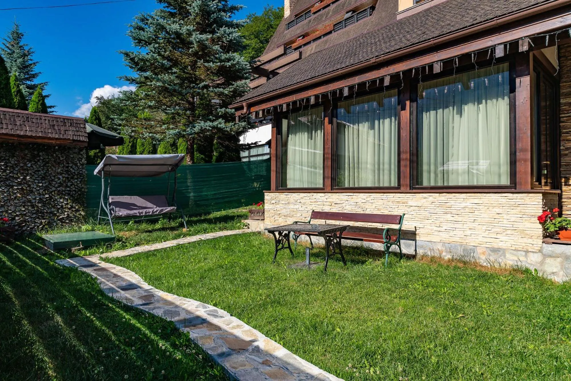 Facade/entrance in Casa Freya