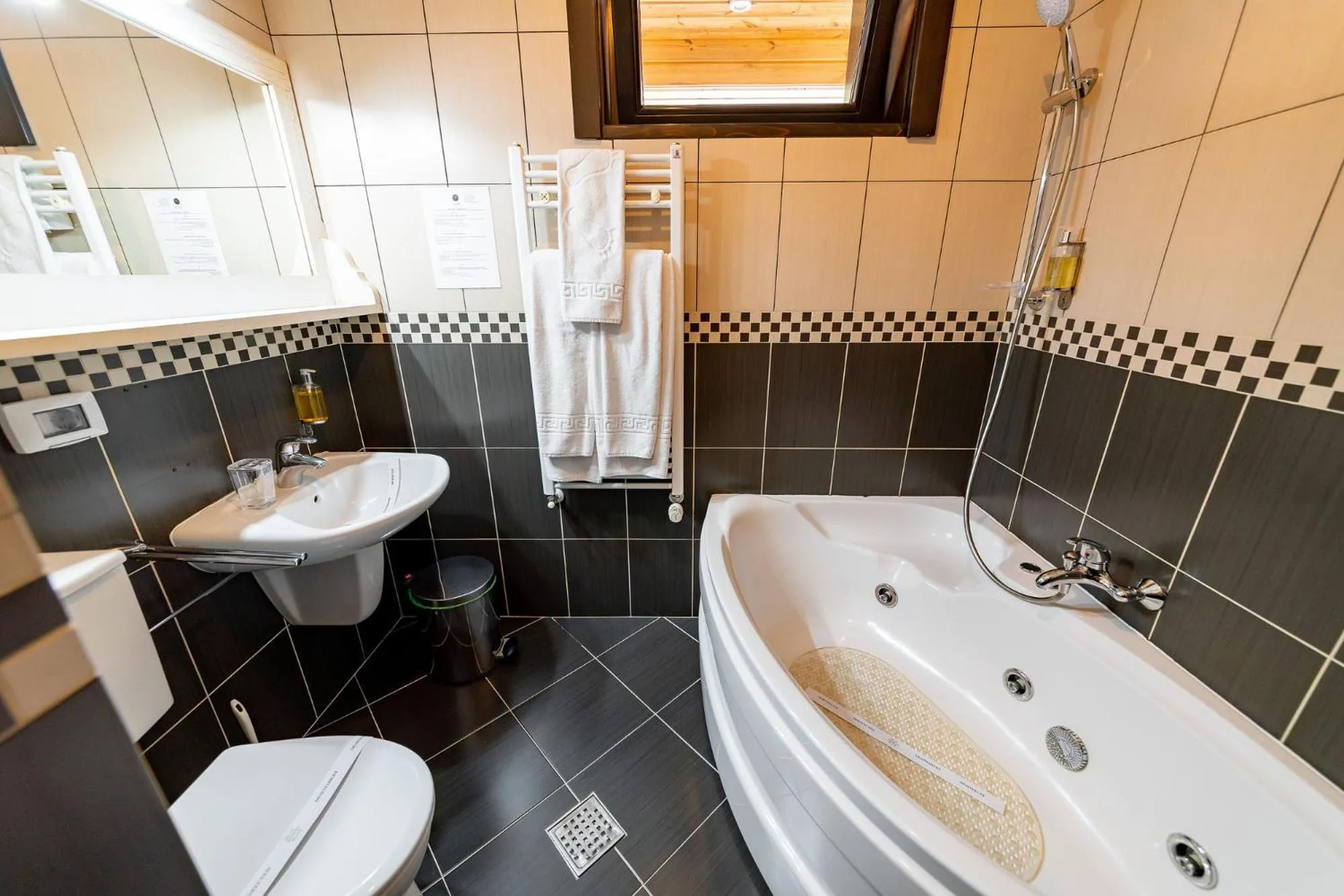 Hot Tub in Casa Freya