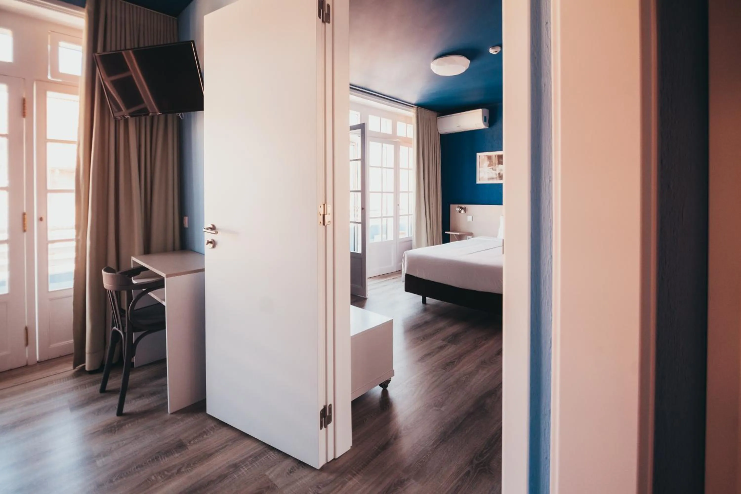 Bed in Hotel Leiria Classic