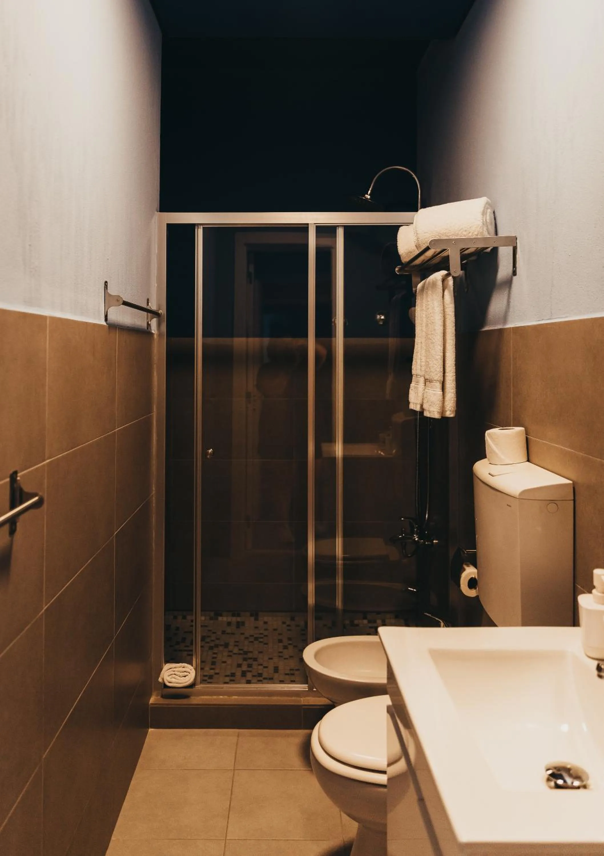 Shower in Hotel Leiria Classic