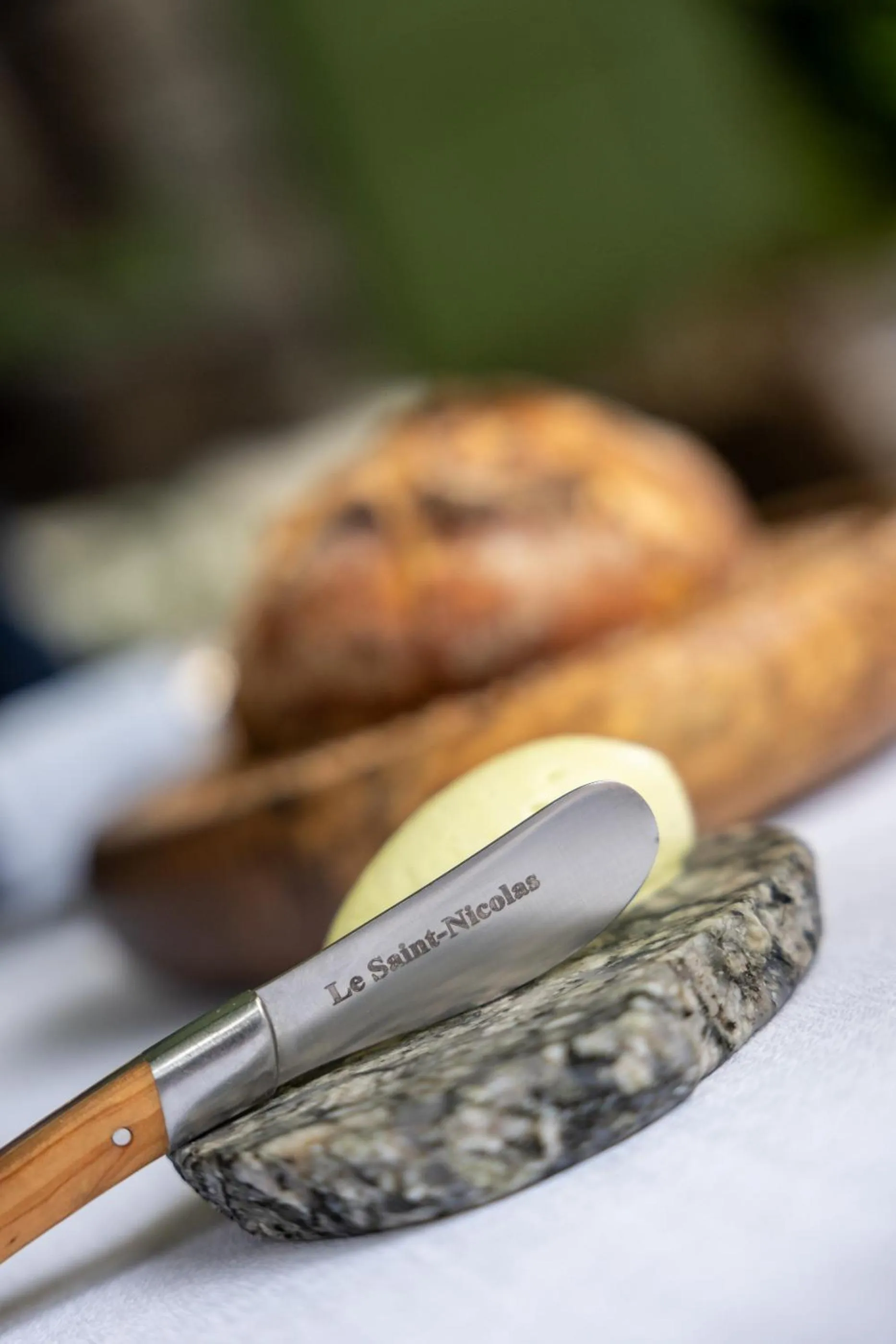 Restaurant/places to eat in Au Coin Du Feu