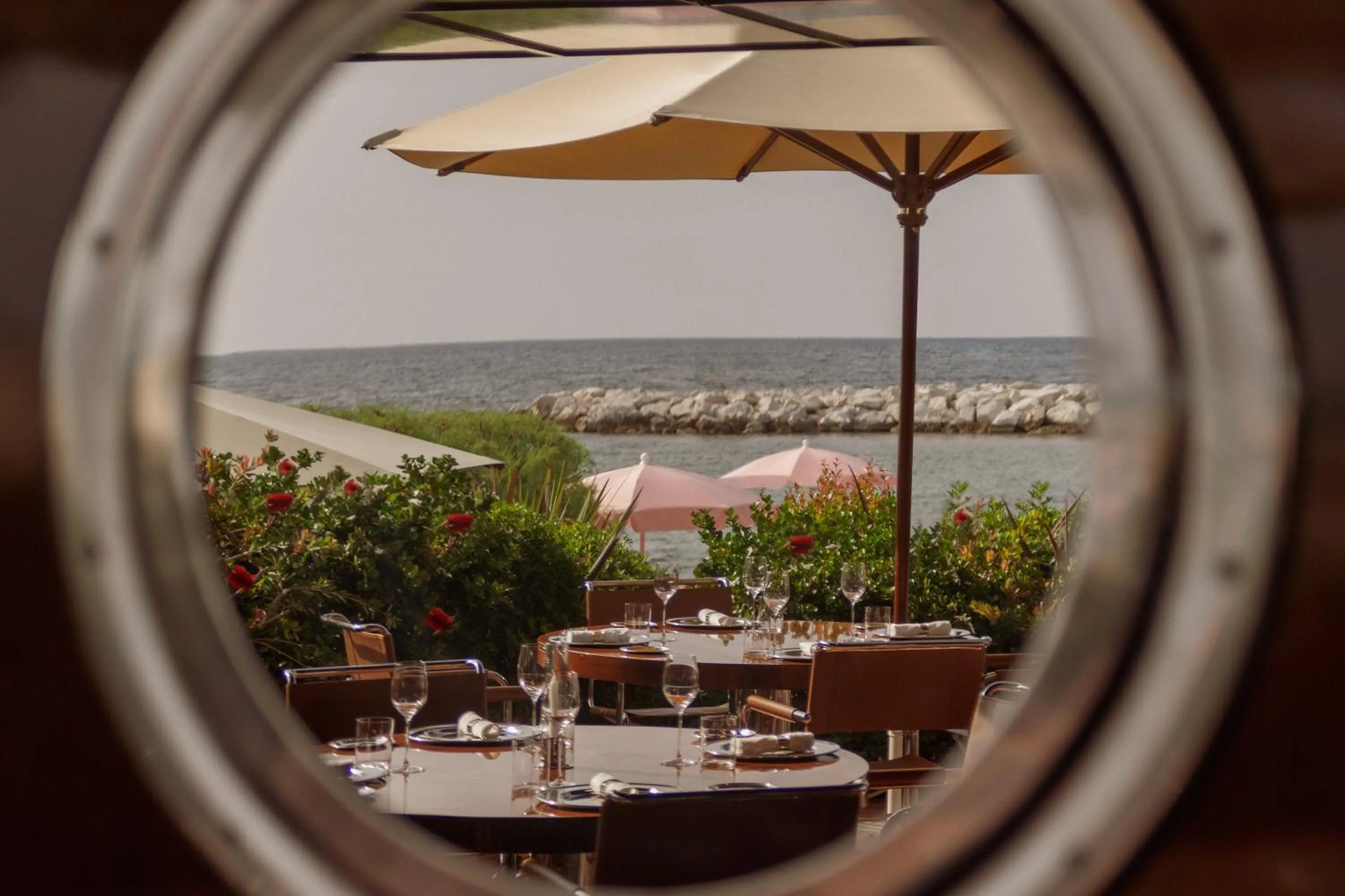 Dining area in Cap d'Antibes Beach Hotel