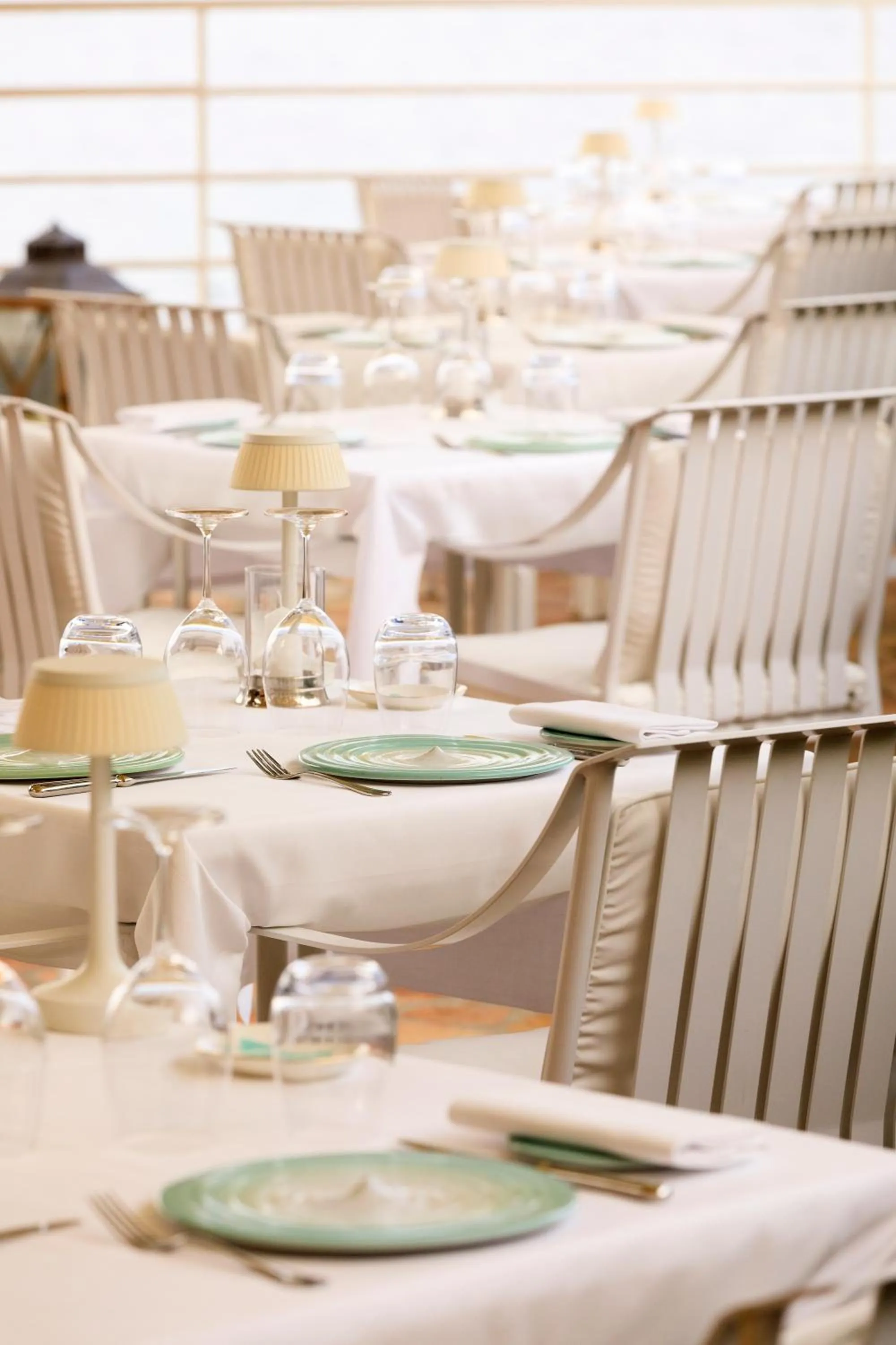 Restaurant/places to eat in Hôtel Les Mouettes - Teritoria