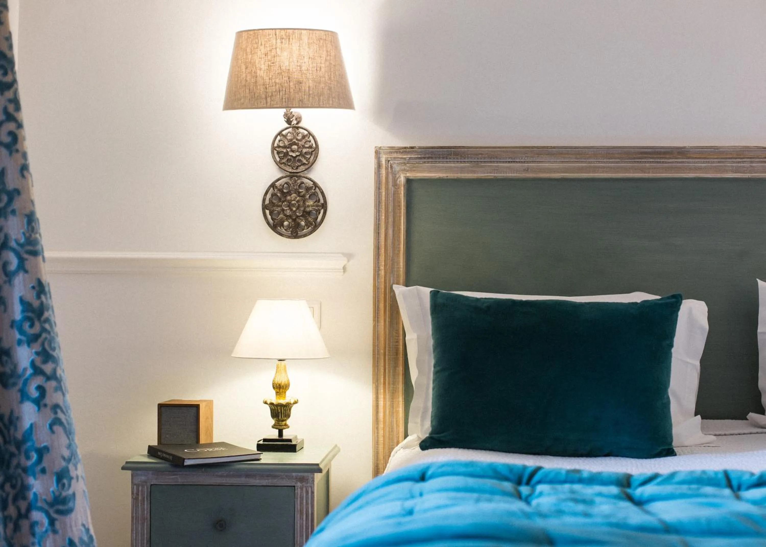 Bed in Hôtel Les Mouettes - Teritoria