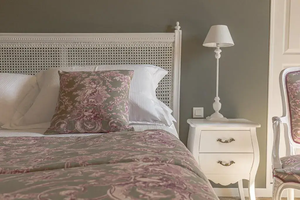 Comfort Room in Le Relais Des Chartreuses Comfort Room in Le Relais Des Chartreuses